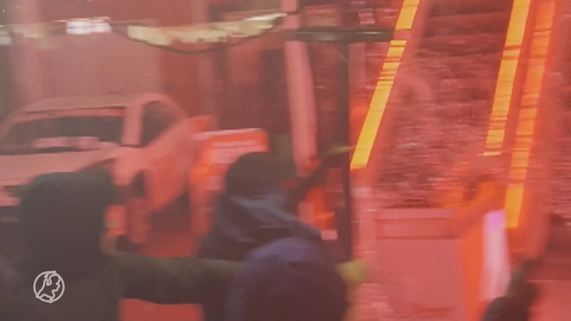 Actie loopt uit de hand: rellen in Mediamarkt