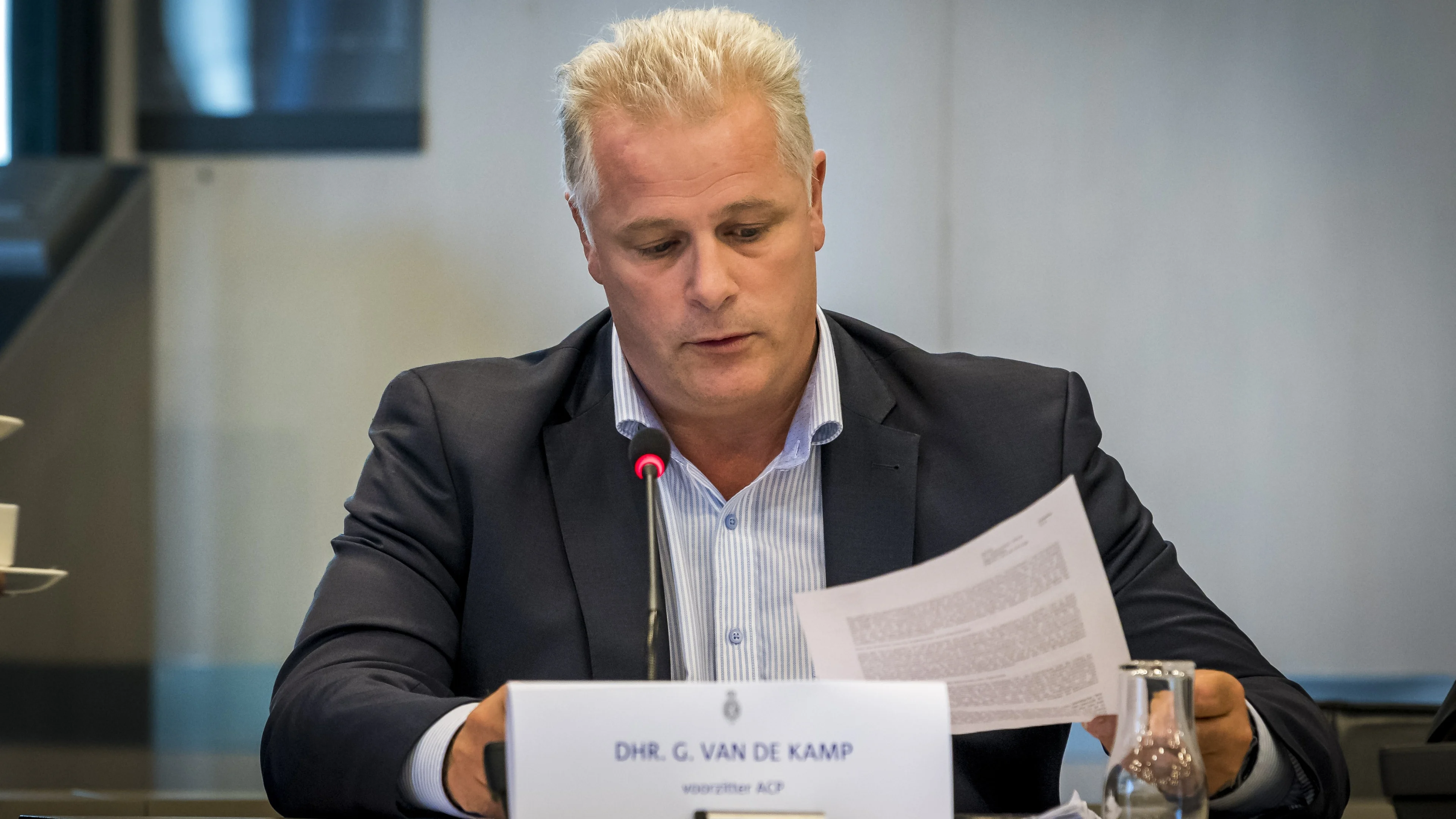 Oud-ACP-baas in beroep tegen ontslag wegens grensoverschrijdend gedrag