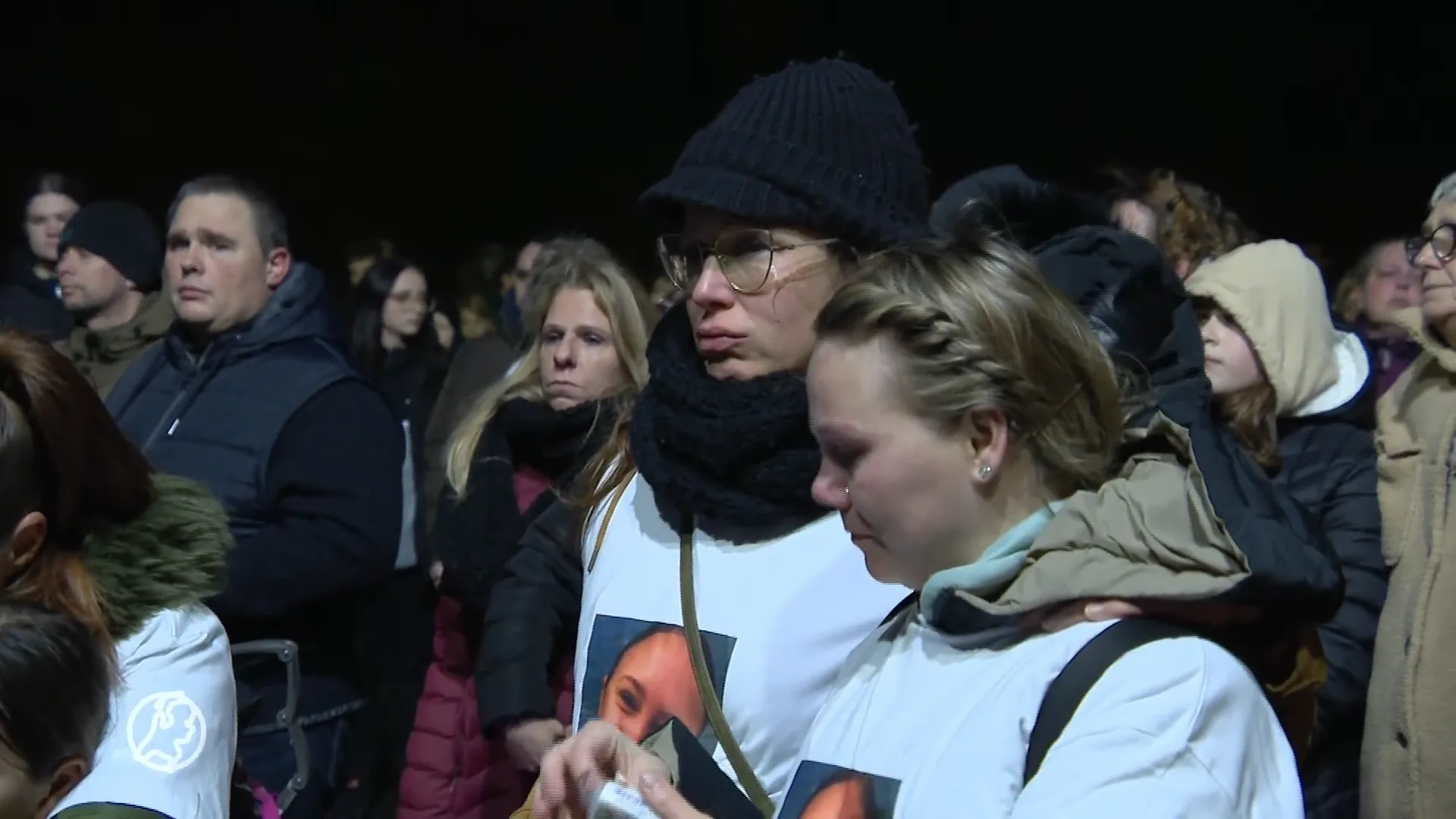 Stille tocht in plaats van verjaardagsfeest: honderden herdenken doodgeschoten Gianna (14)