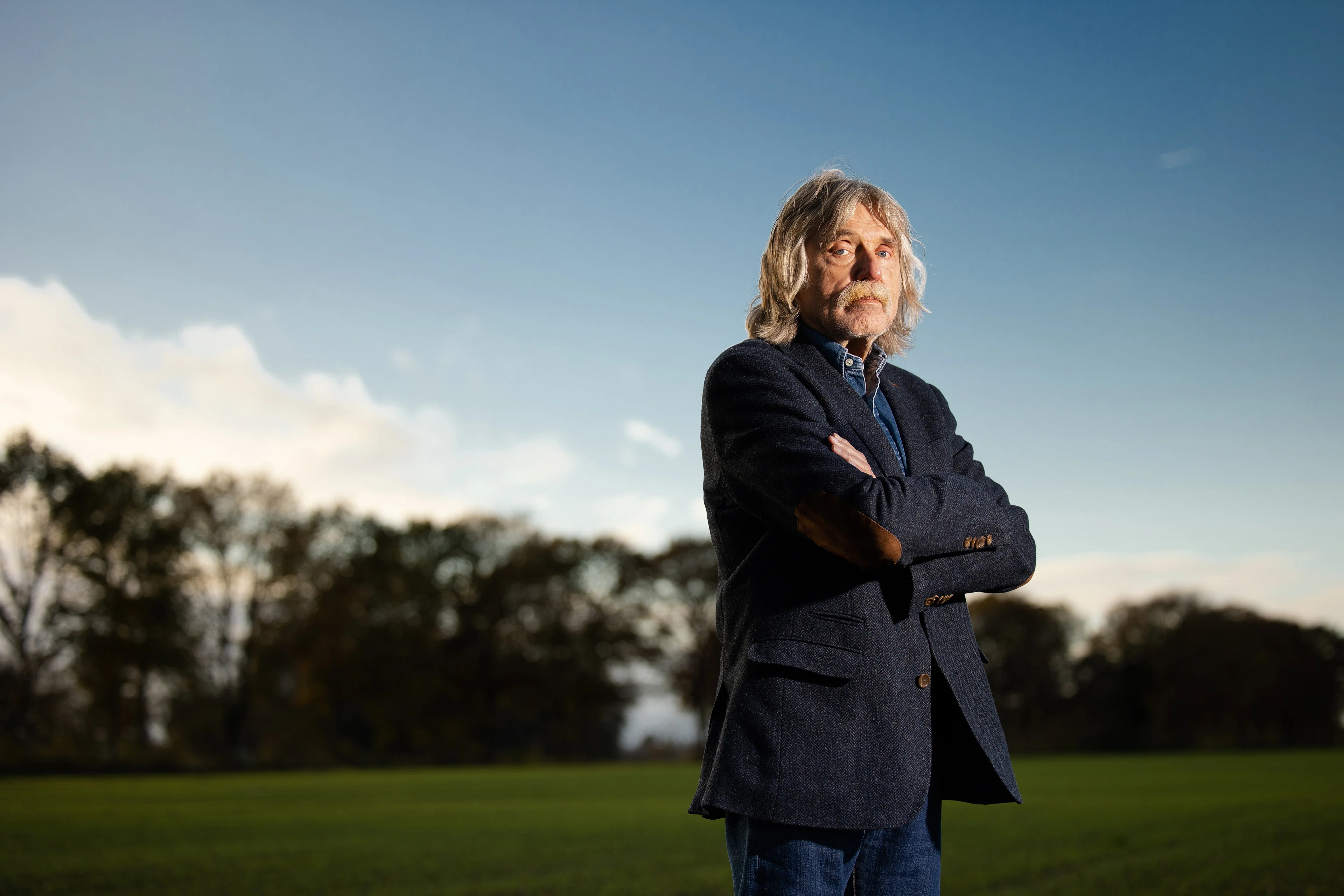 Johan Derksen uit bluestour gegooid: 'Jammer dat het op deze manier moet eindigen'