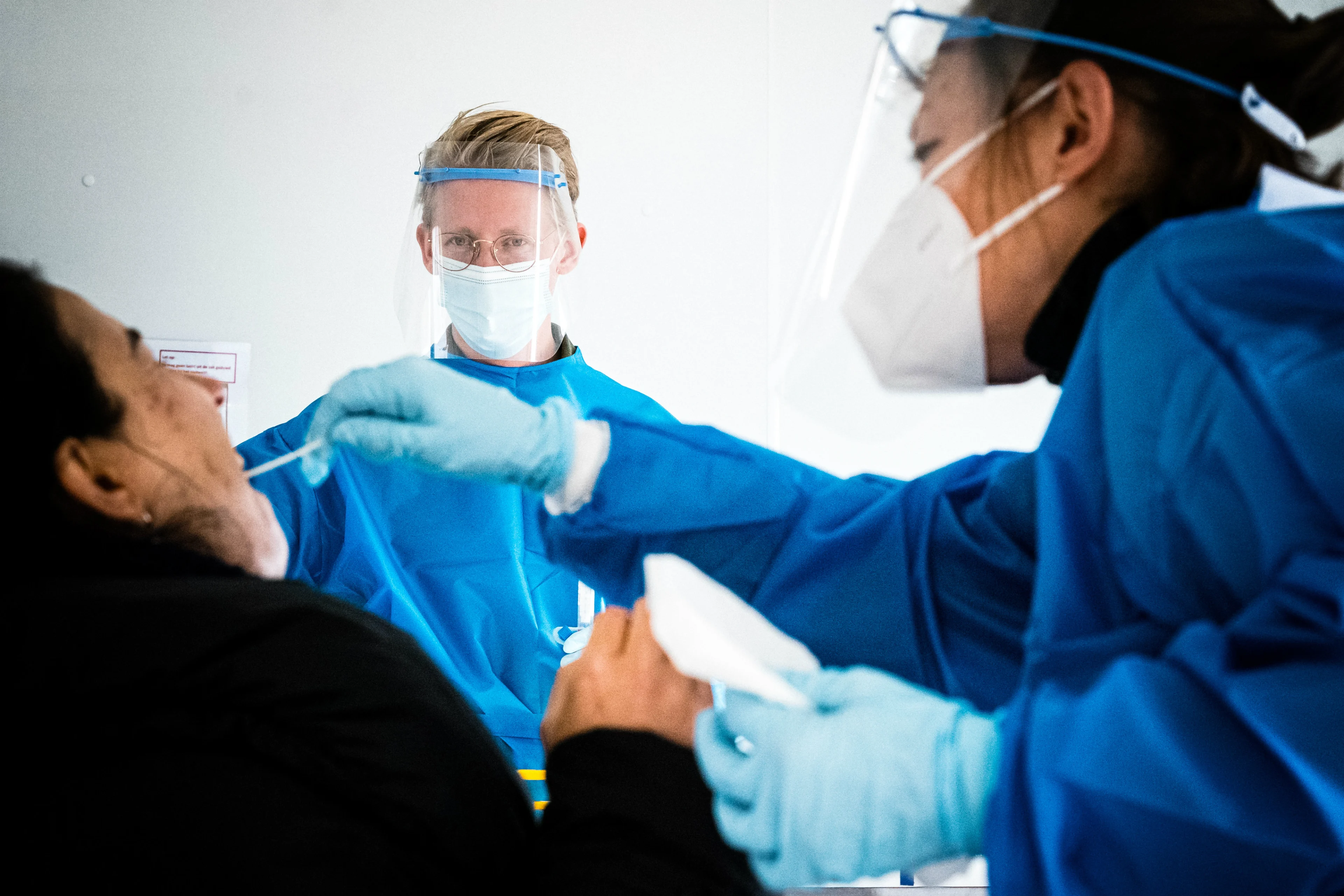 LIVEBLOG | Deel IJmuiden verboden gebied om illegaal feest te voorkomen