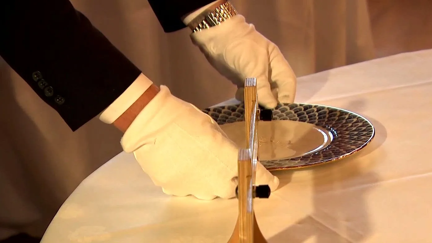 9 tafels, bijzonder servies en serverende lakeien: zo ziet koninklijk diner eruit vanavond