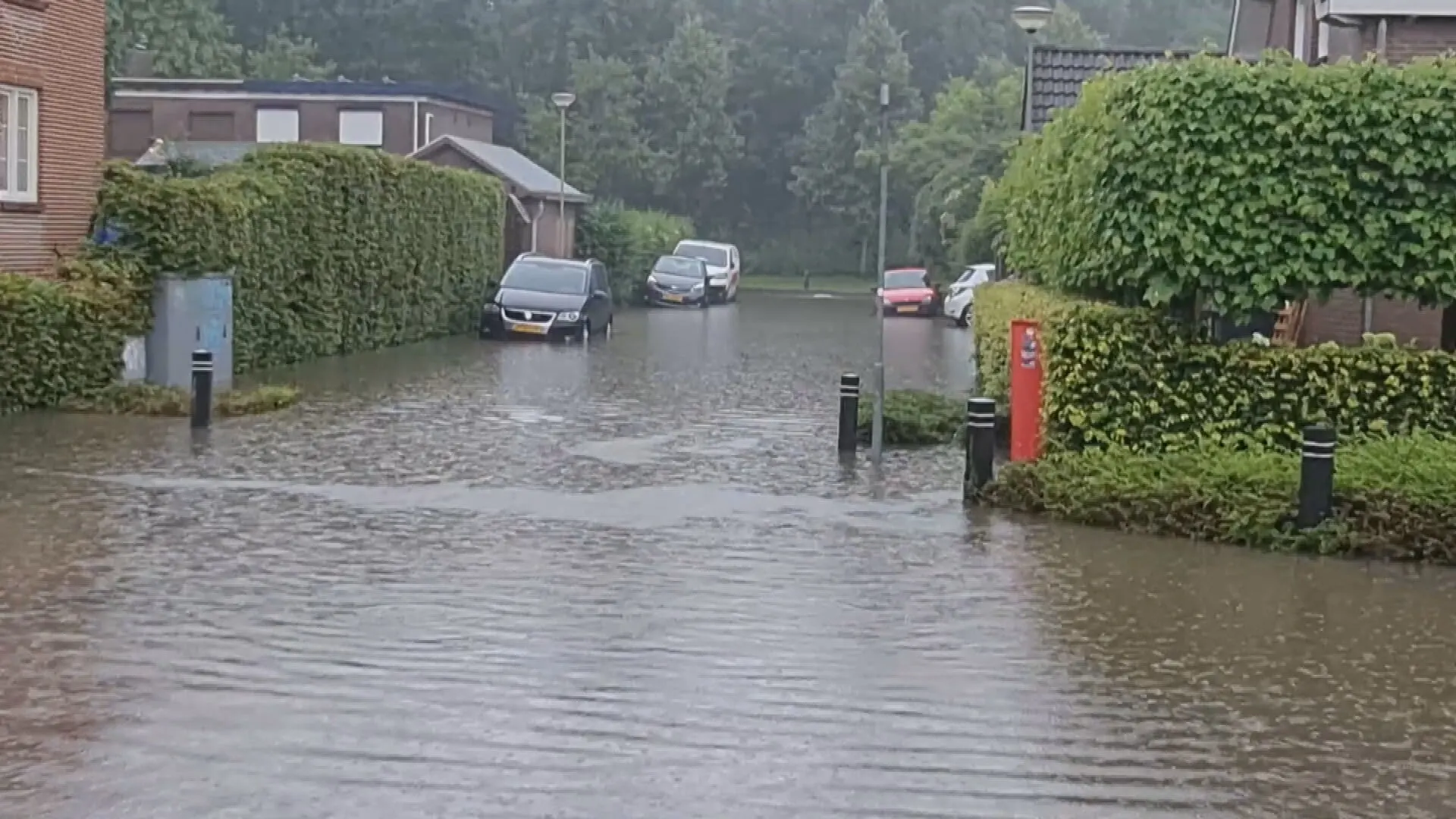 Code oranje vanwege zware regenval in Zuid-Limburg: nu al veel wateroverlast
