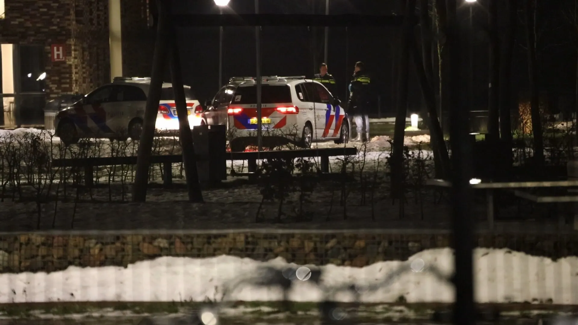 Steekpartij in azc Velp, een persoon gewond