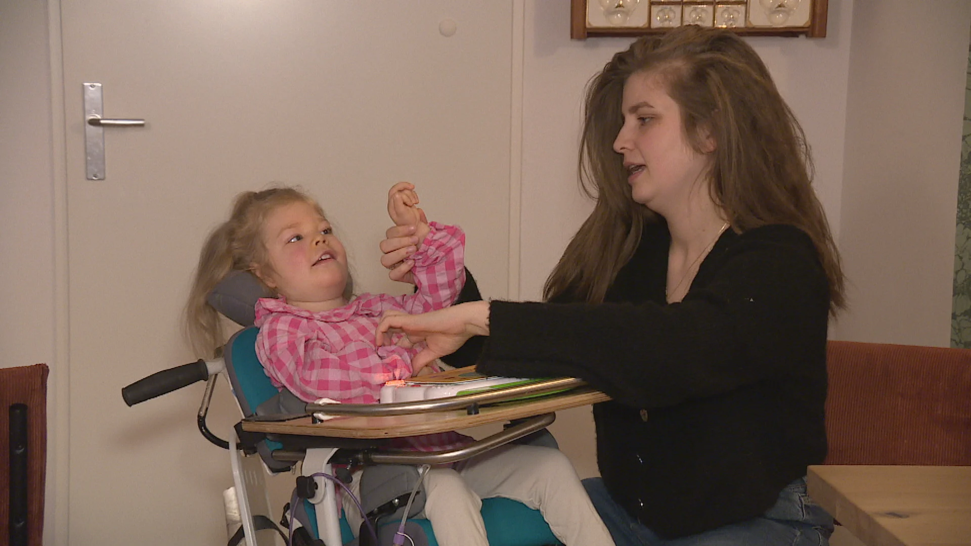 Boete na boete: ouders gehandicapte Zora blijven onterecht parkeerboetes ontvangen