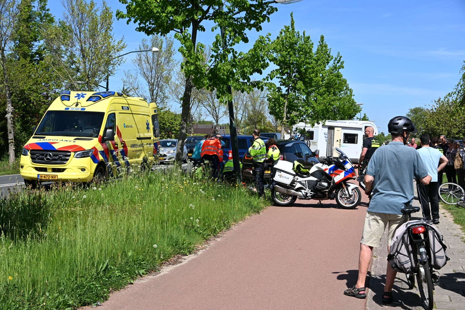 Fietser overlijdt na botsing met auto in Noord-Hollandse Limmen