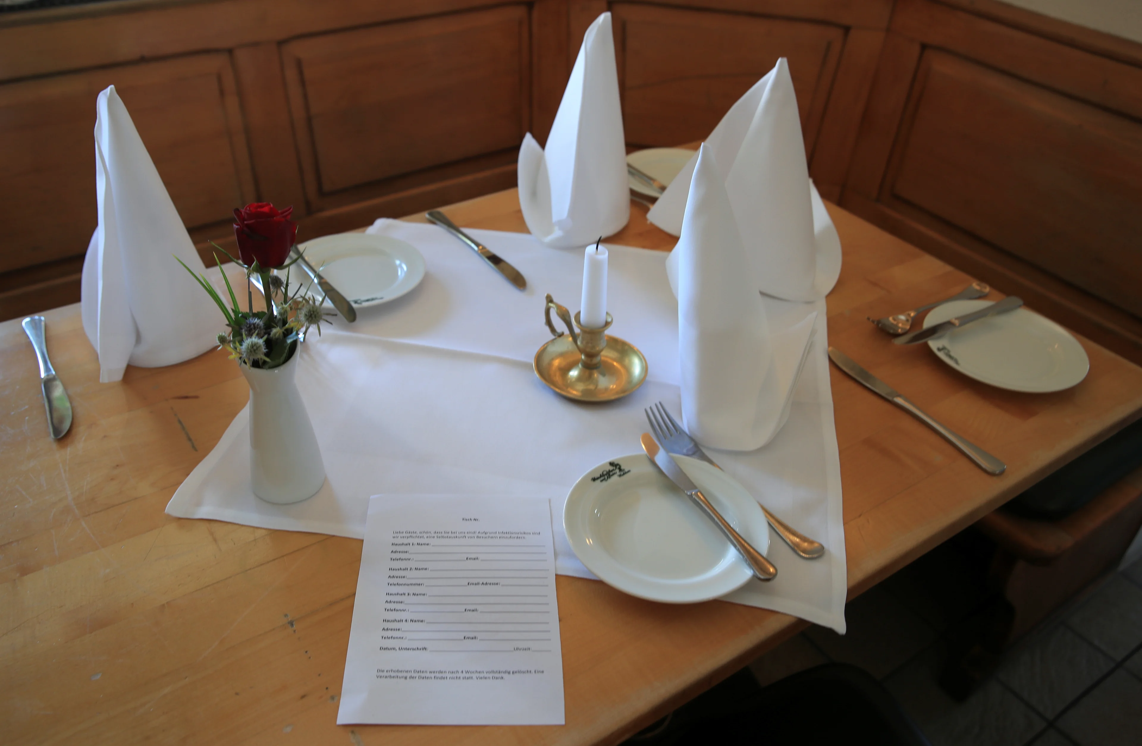 Horecabezoekers moeten naam en contactgegevens achterlaten