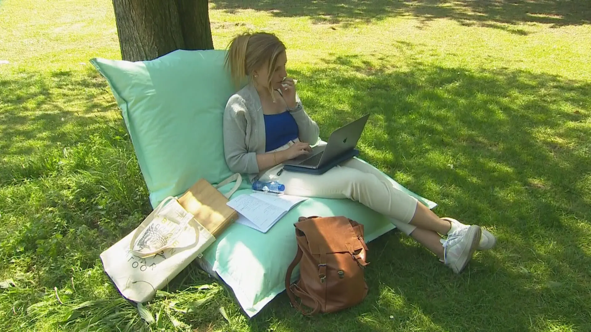 In de buitenlucht werken op Outdoor Office Day: 'Fris in de natuur'