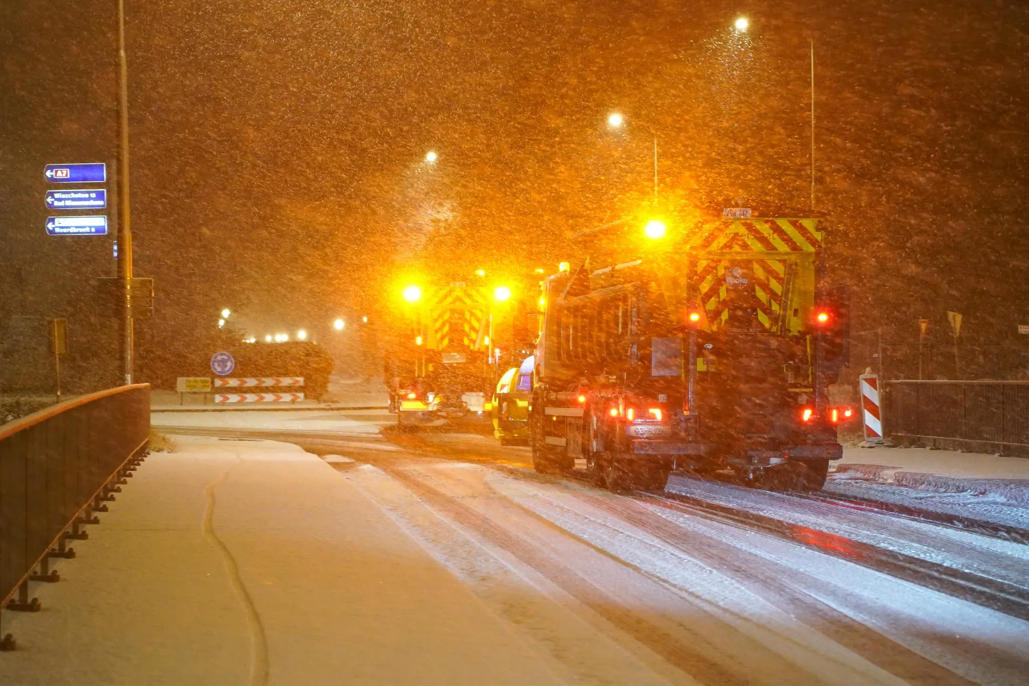 Witte wegen en gladheid in noordoosten: miljoenen kilo's zout gestrooid