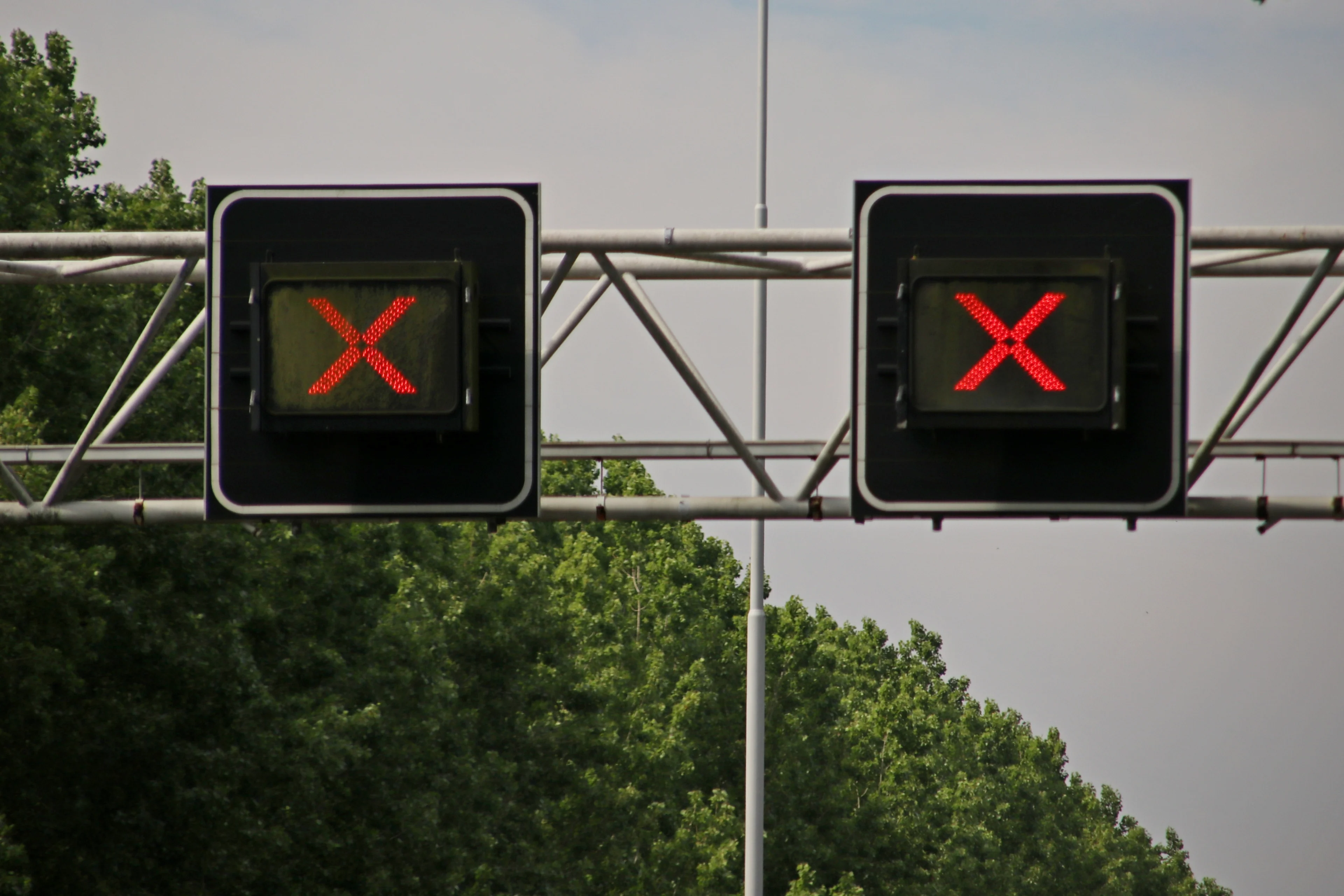 Snelweg A4 ten zuiden van Rotterdam ruim een week dicht