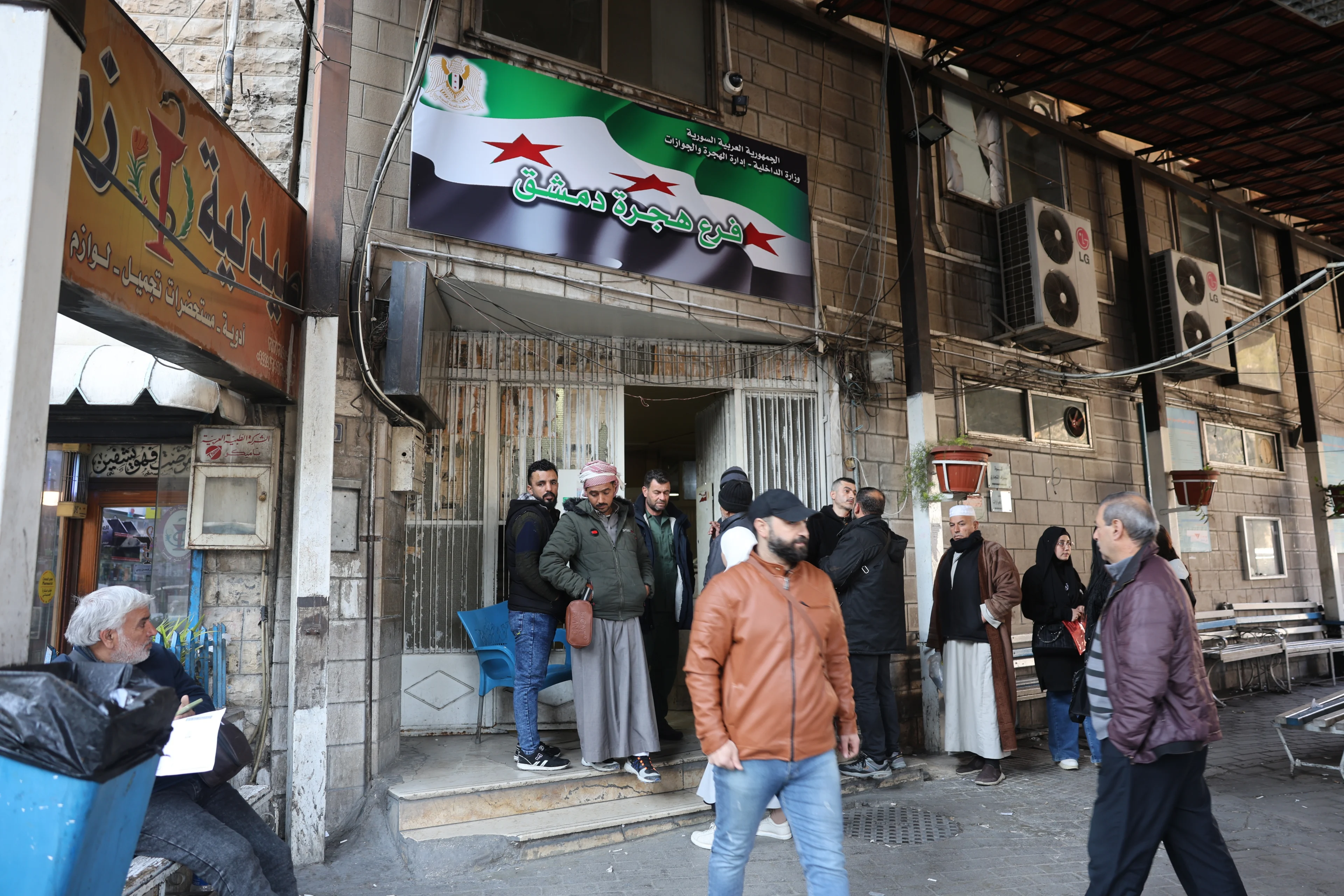 Eerste 20 Syriërs zijn vrijwillig teruggekeerd met hulp overheid