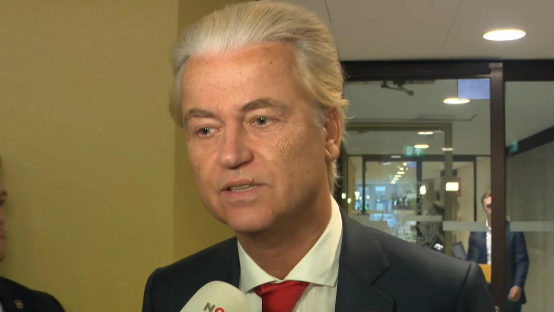 Wilders stopt voorlopig met campagne na dreiging aanslag