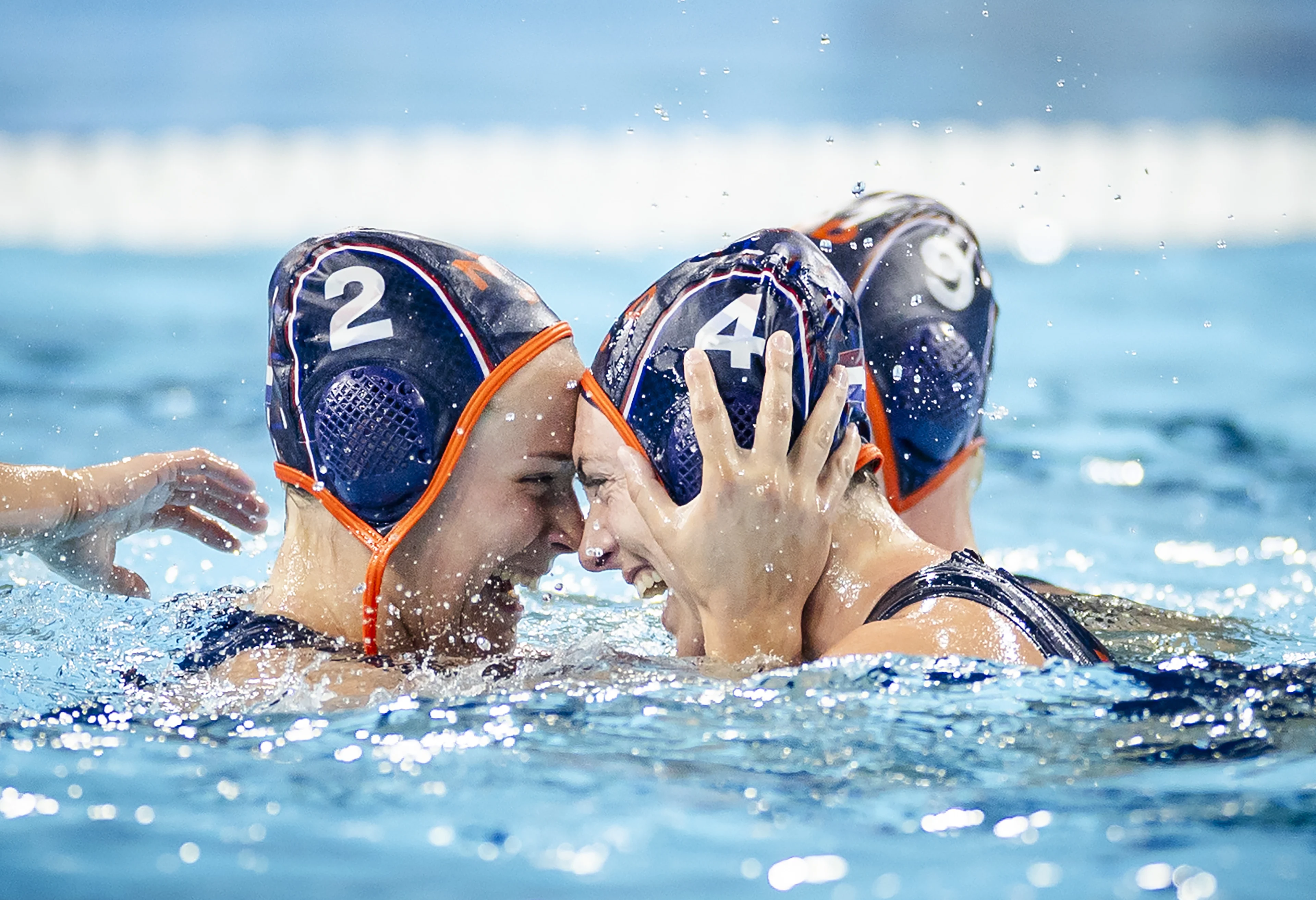 Waterpolosters pakken brons na ongekende comeback