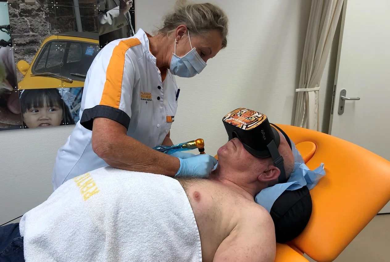 Patiënten vergeten de pijn dankzij digitaal avontuur met virtual reality-bril 