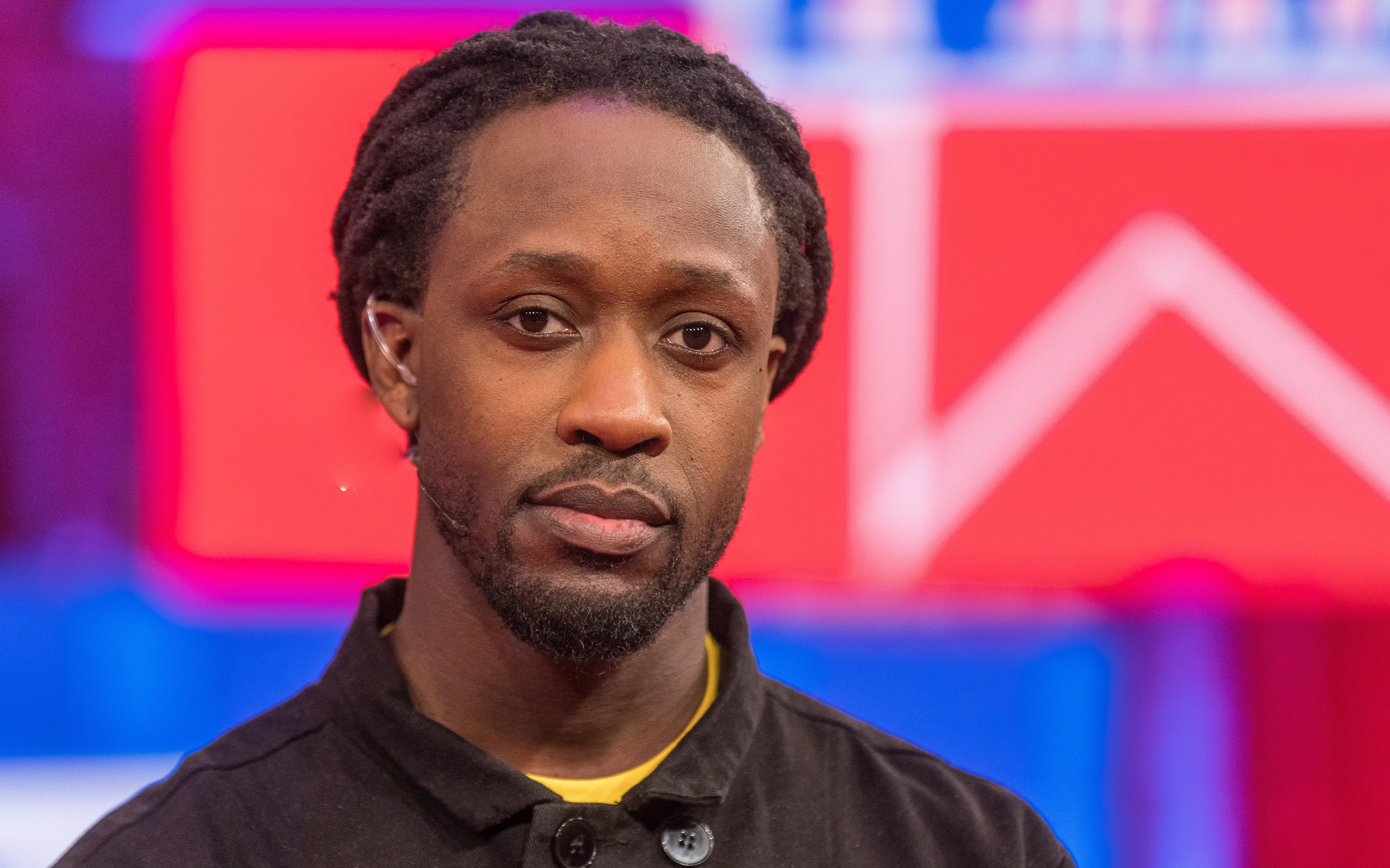 Steun uit onverwachte hoek voor Akwasi na deelname De slimste mens