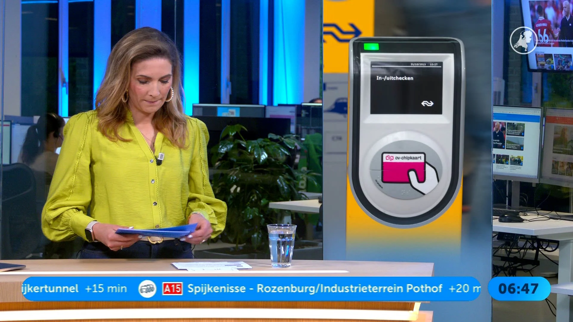 Kabinet wil speciale OV-pas voor minima