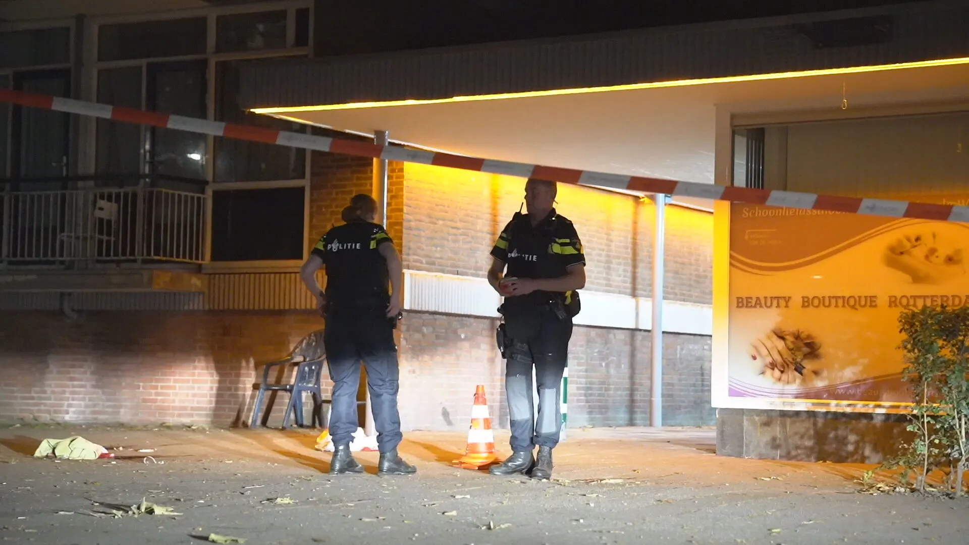 Man (50) zwaargewond na schietpartij Leliënstein in Rotterdam