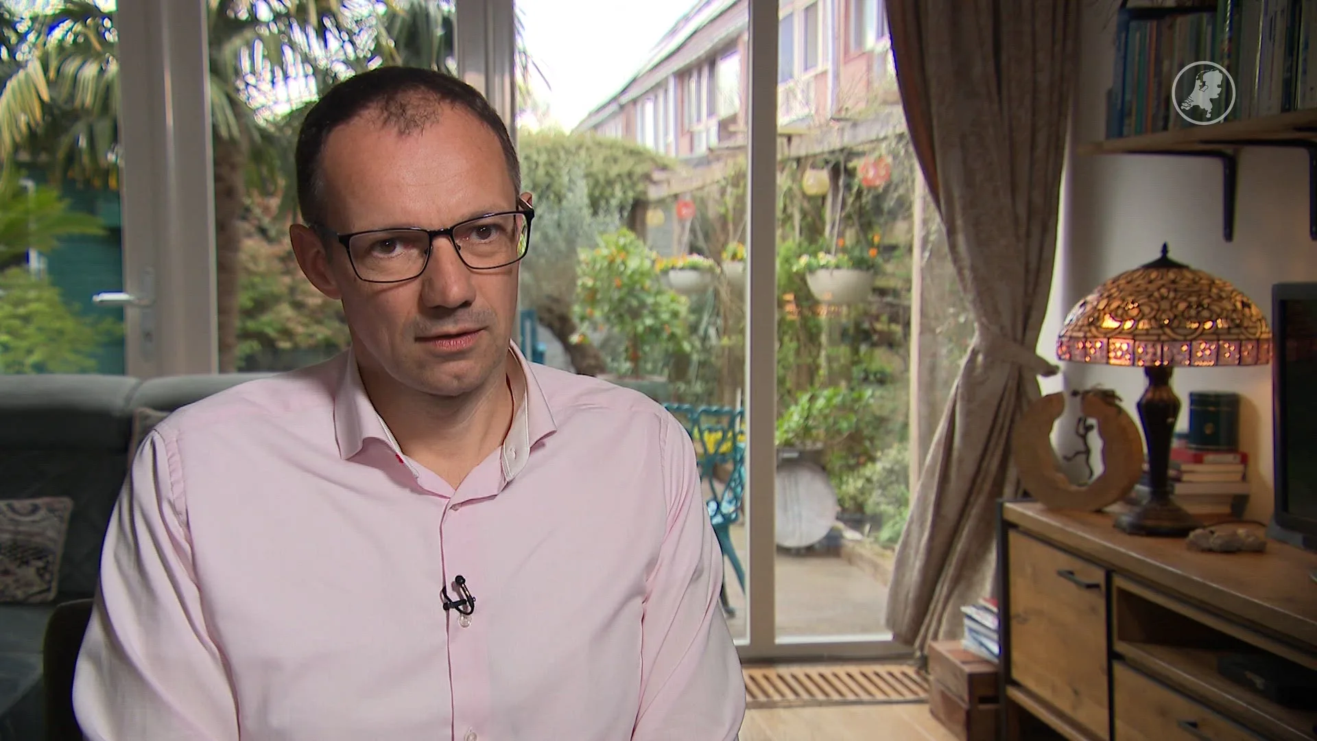 Honderden religieuze leiders in actie tegen Fabers 'strengste asielregime ooit'