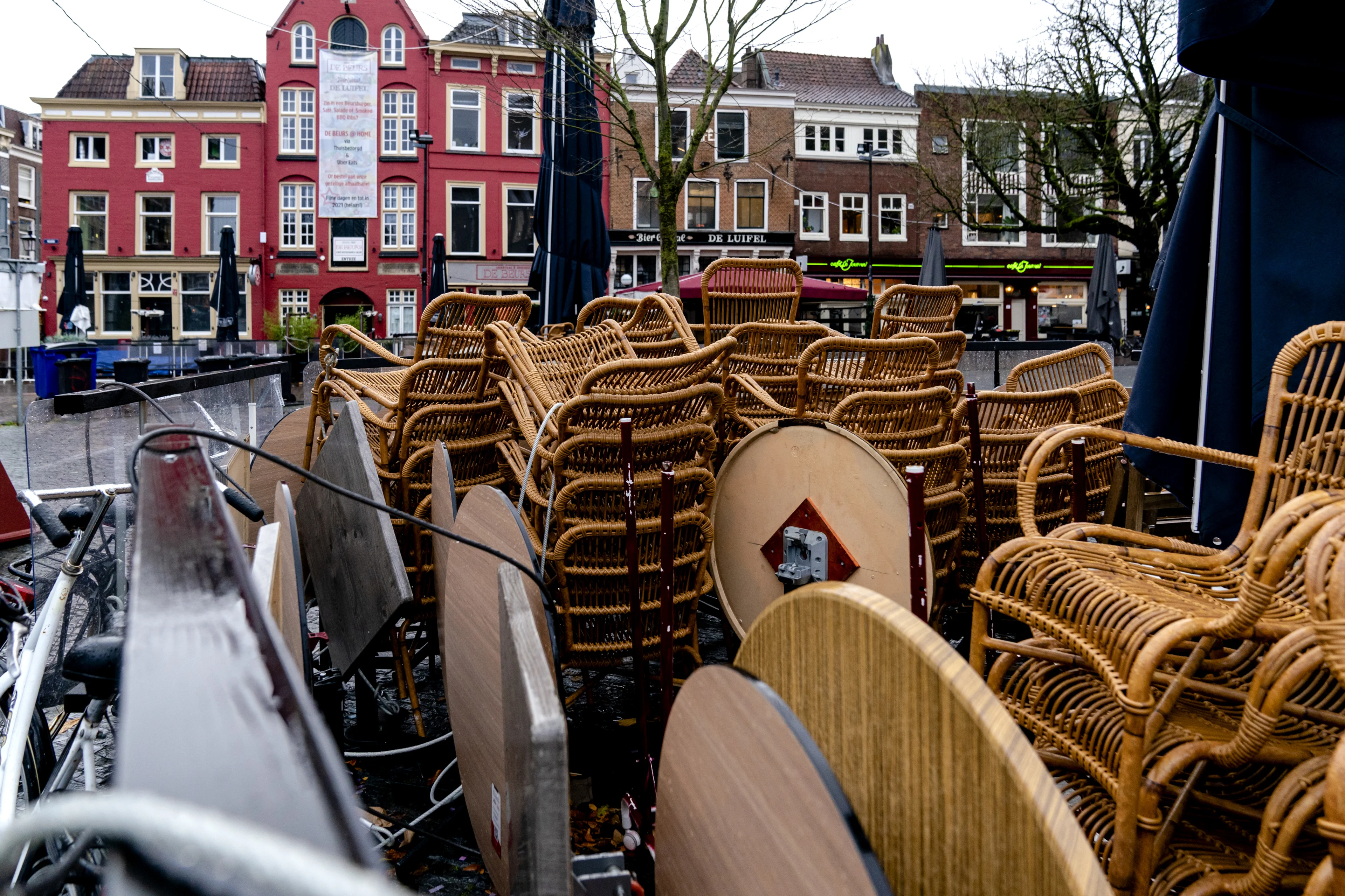 LIVEBLOG | Drie maanden langer coronasteun voor bedrijven in nood