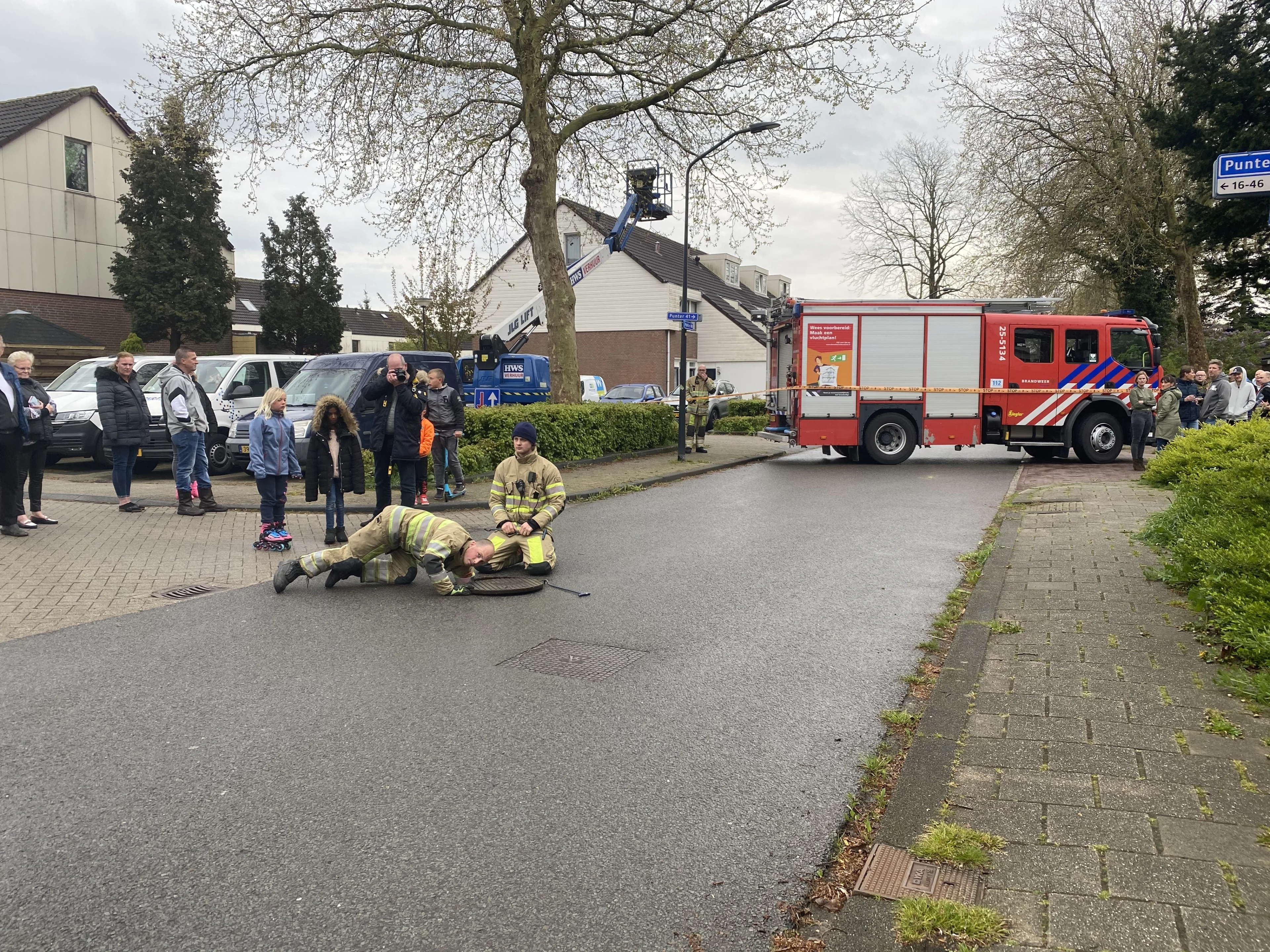 Wijk Punter in Lelystad hermetisch afgesloten om 'vreemde lucht'