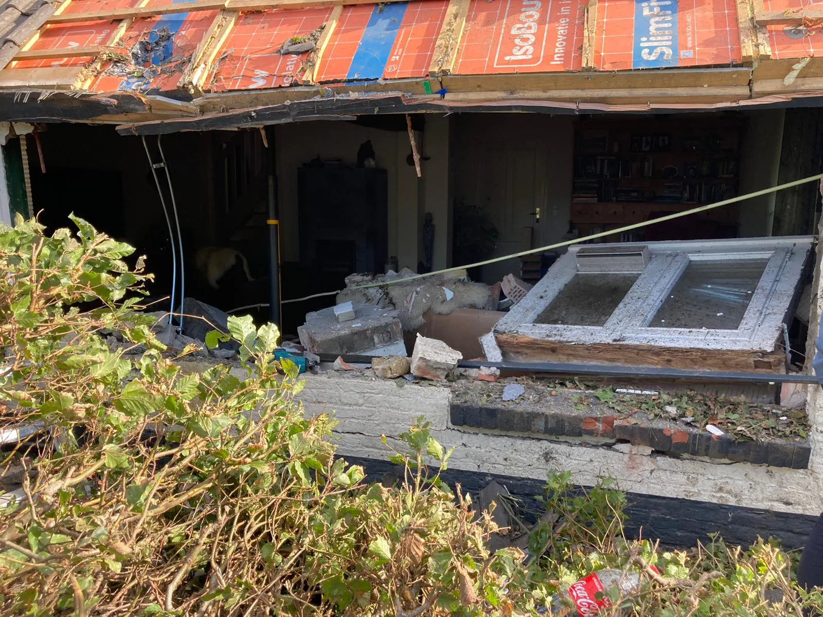 Daans huis alweer geramd door auto: 'Dit speelt al heel lang, er moet worden ingegrepen'