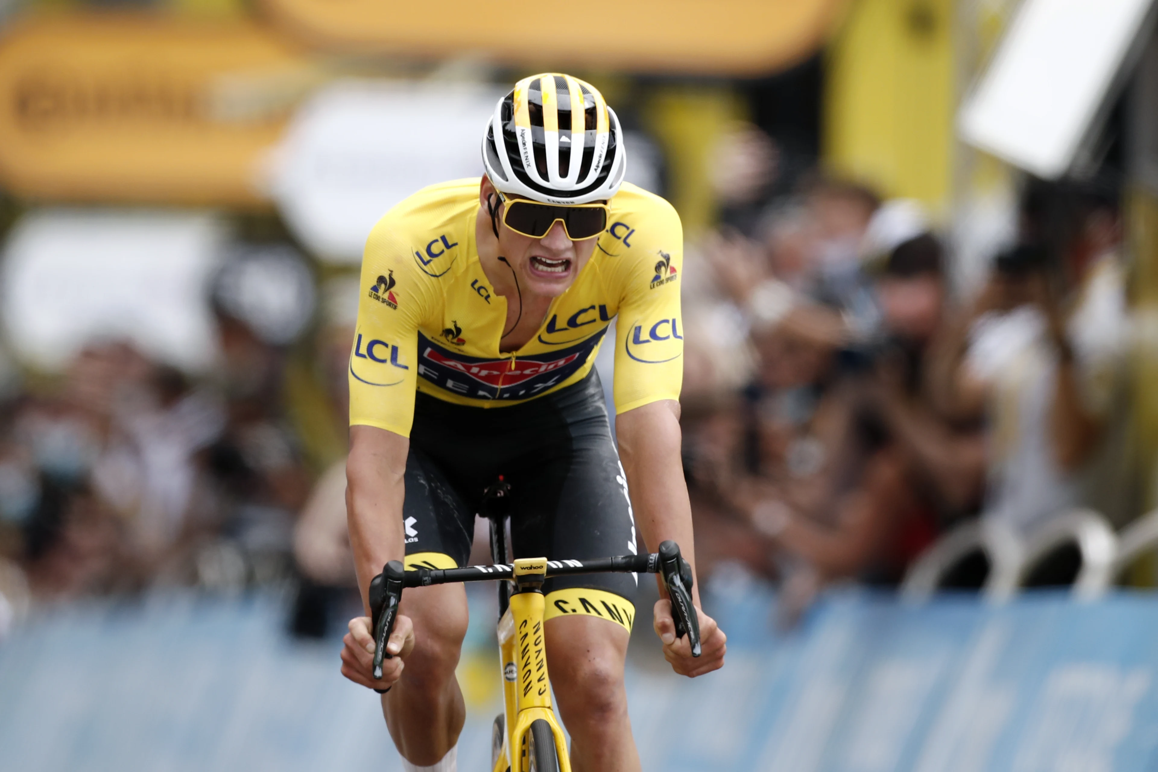 Van der Poel verliest gele trui na week aan kop