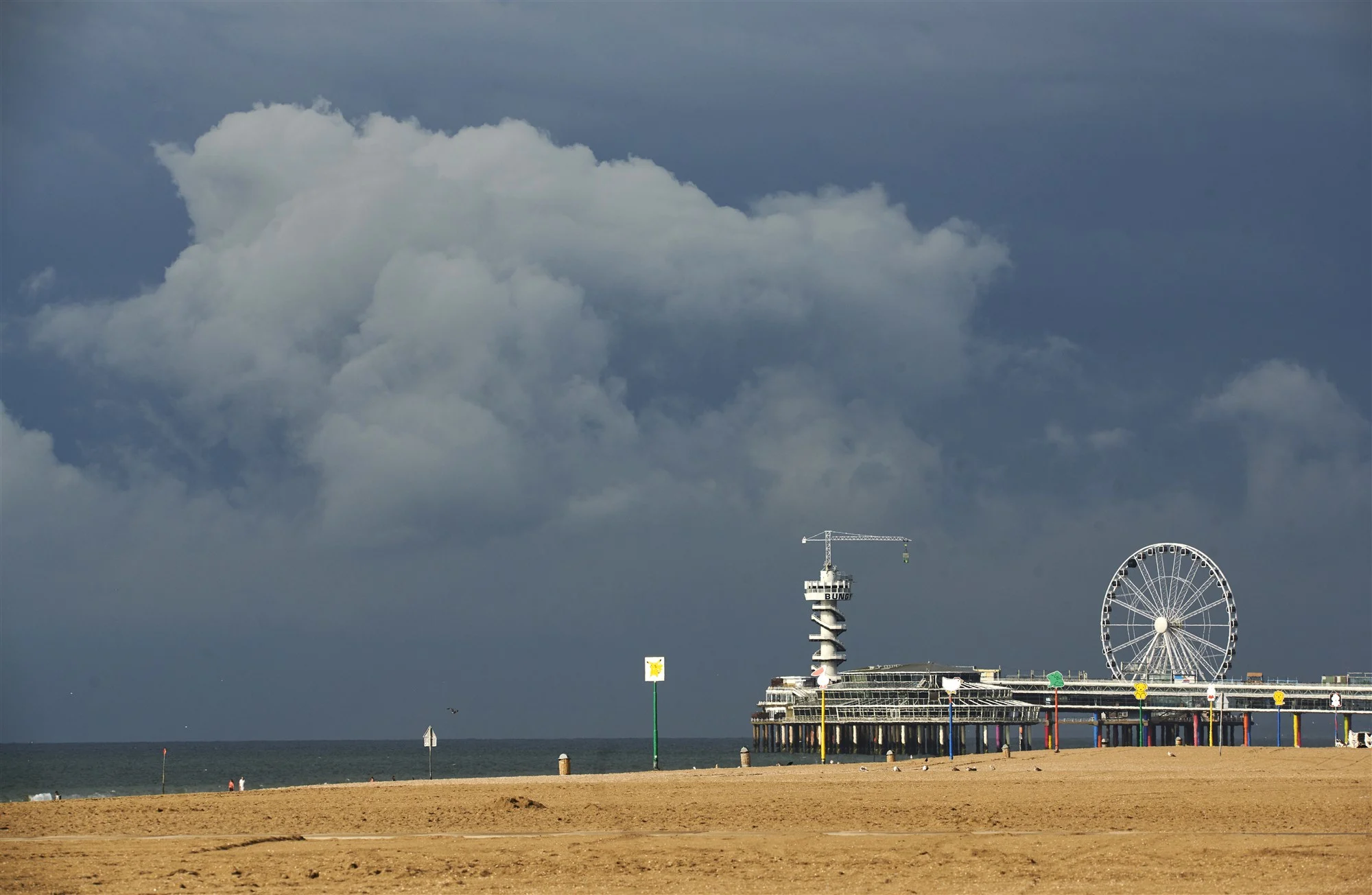 Zwem niet bij Scheveningen, rioolwater geloosd na grote stroomstoring
