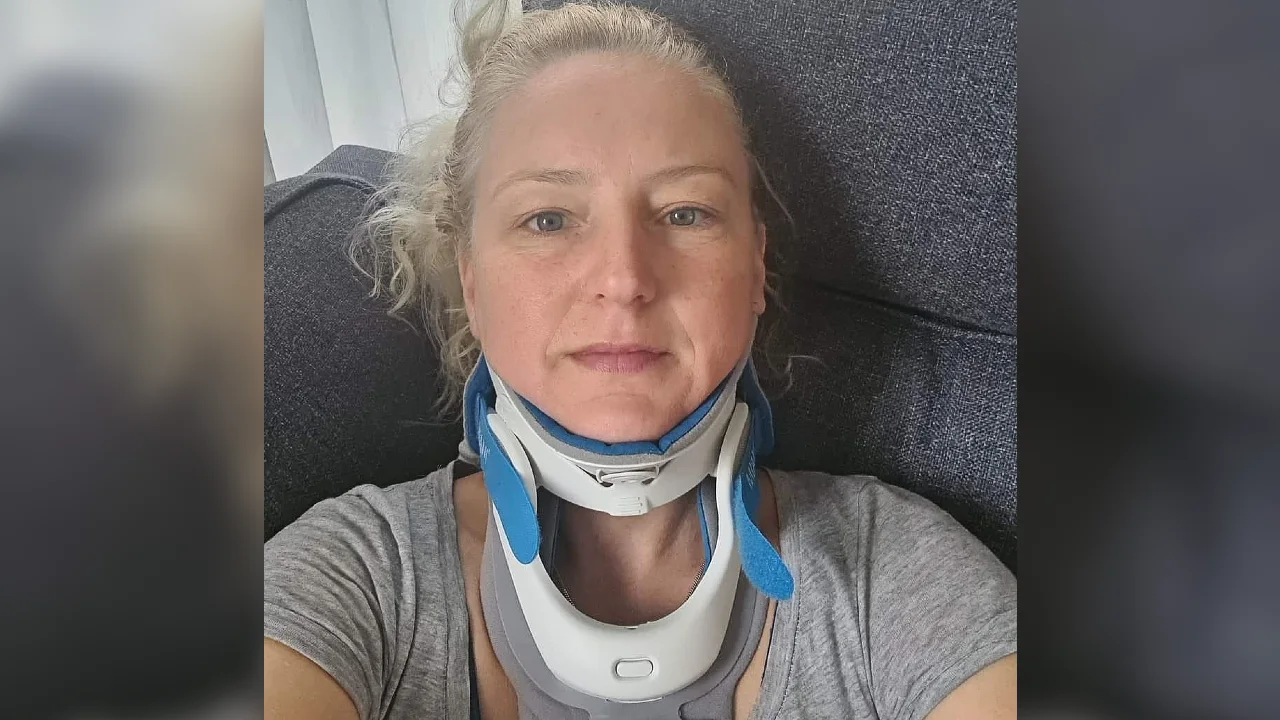 Kapper doneert dagopbrengst aan ernstig zieke Marina (39) voor peperdure operatie