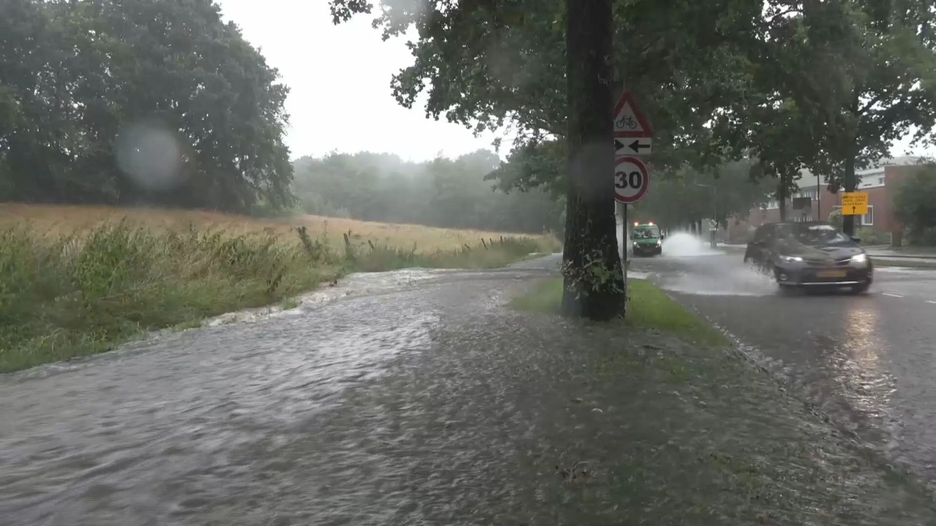 Leger ingeschakeld om te helpen bij extreme wateroverlast in Zuid-Limburg