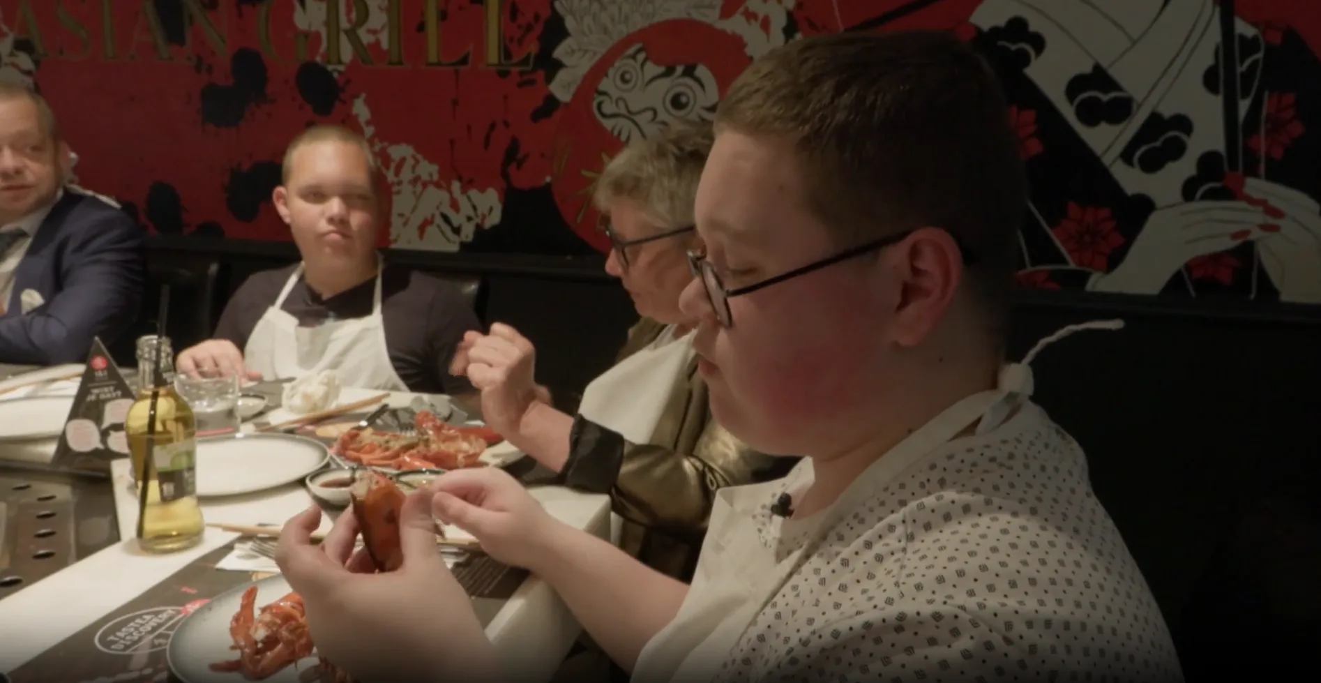 Larry the Lobster is geen lang leven beschoren in Steenrijk, Straatarm