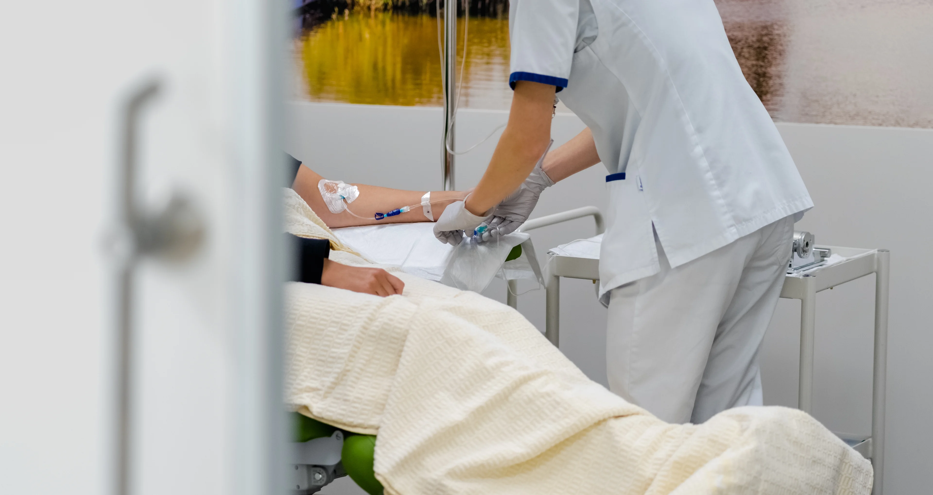 Gemiddelde zorgrekening per Nederlander stijgt naar 8610 euro per jaar