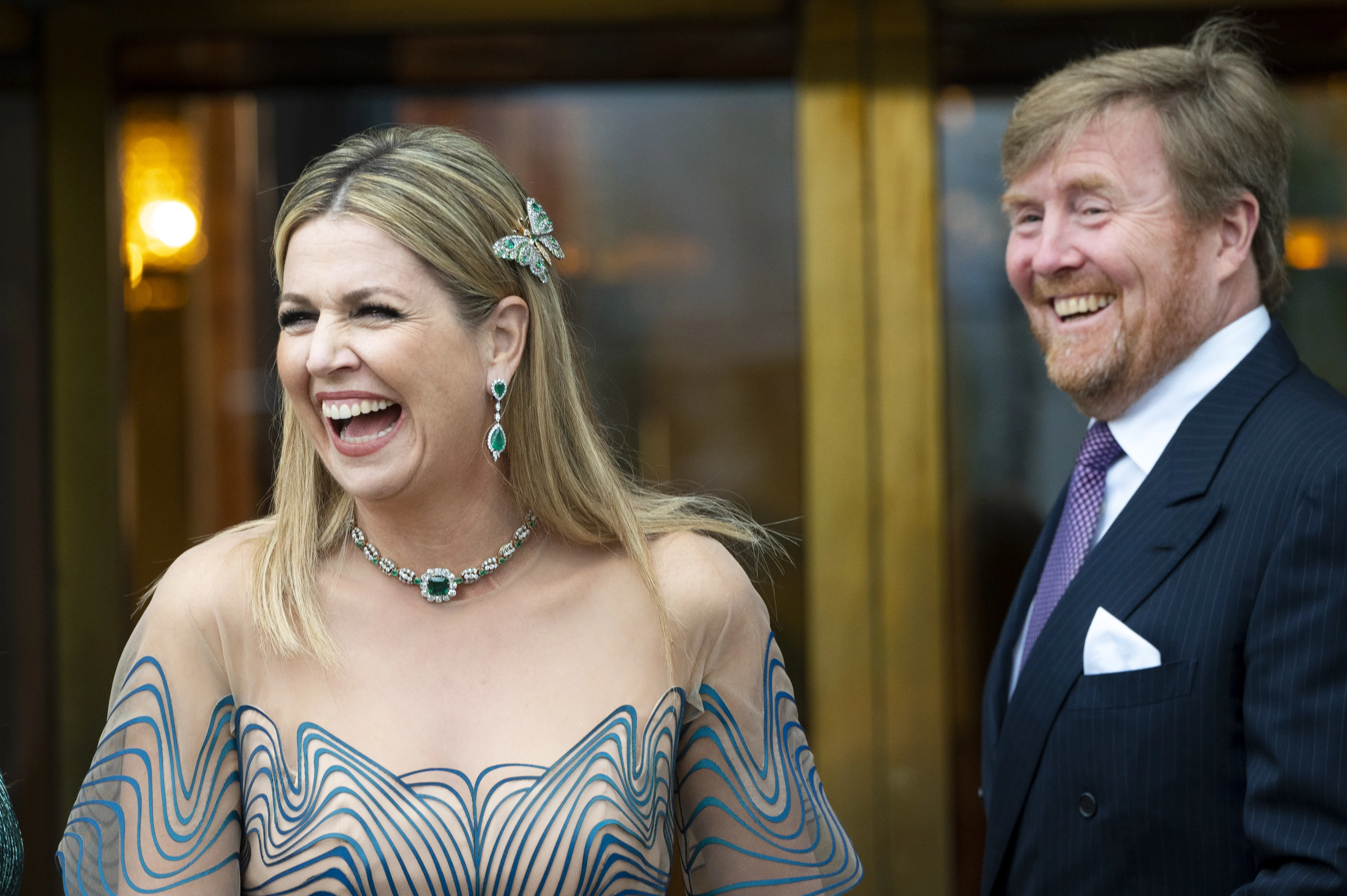 Willem-Alexander en Máxima wensen Songfestivalkandidaten succes
