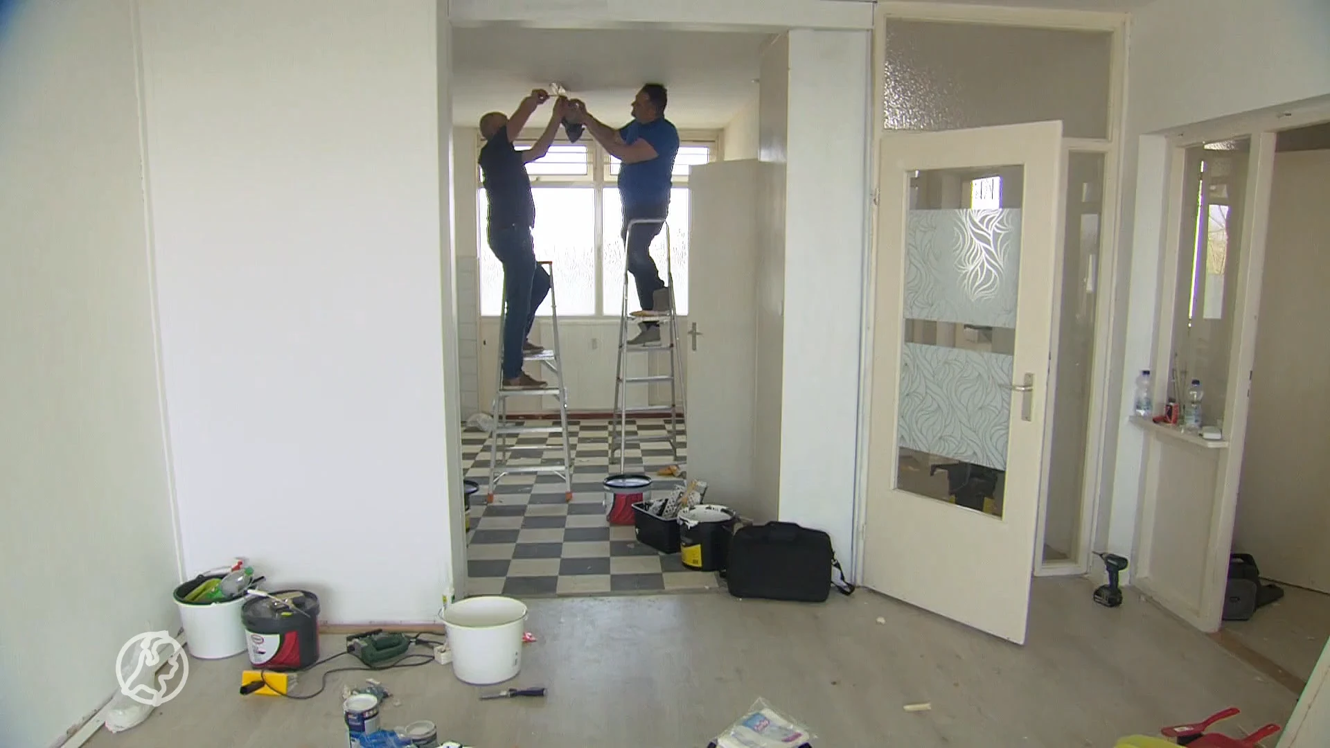 Inwoners Geleen knappen sloopflat op voor Oekraïense vluchtelingen