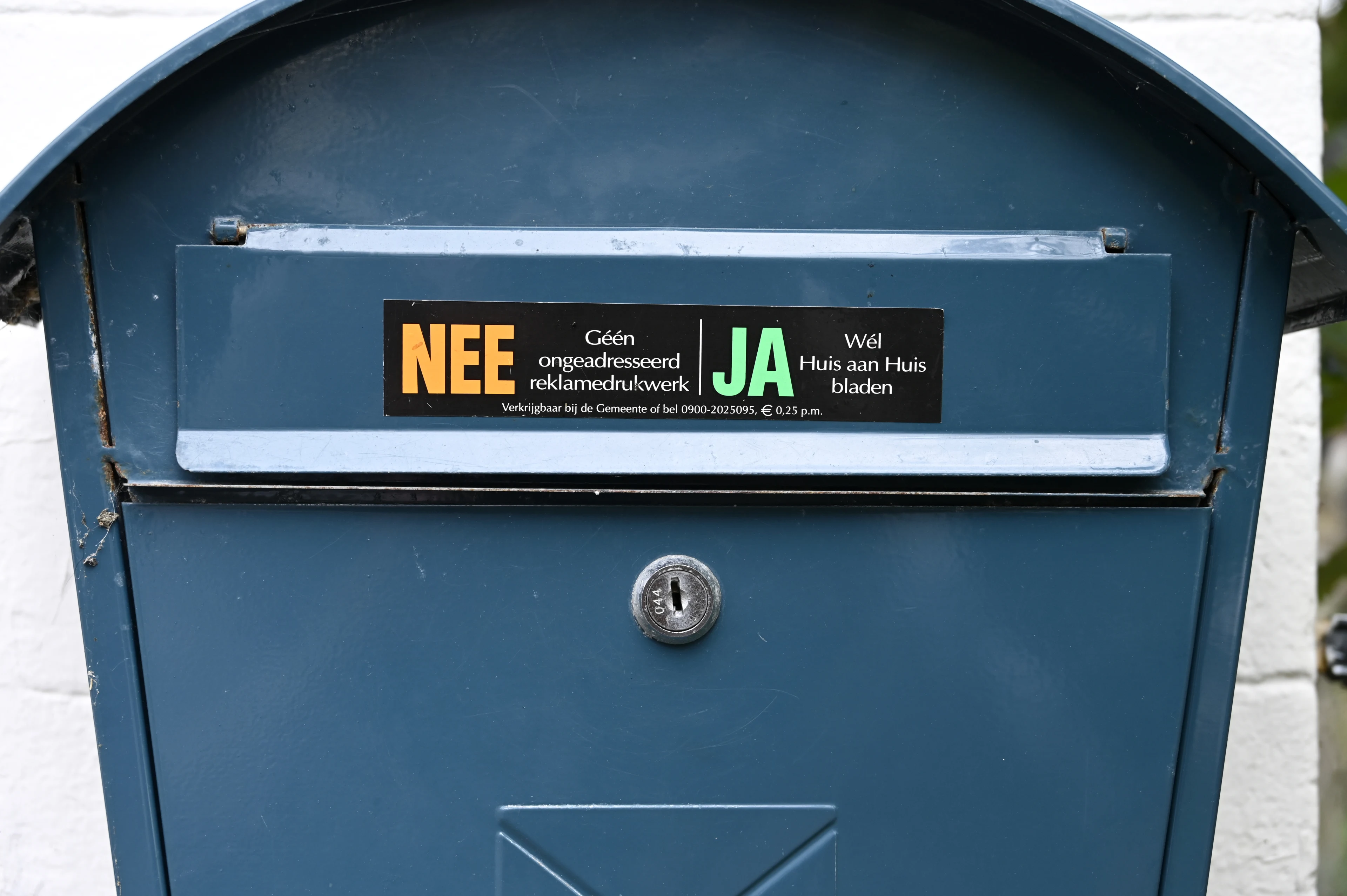 NEE-JA-sticker kan binnenkort zelf bij oud papier dankzij nieuw systeem