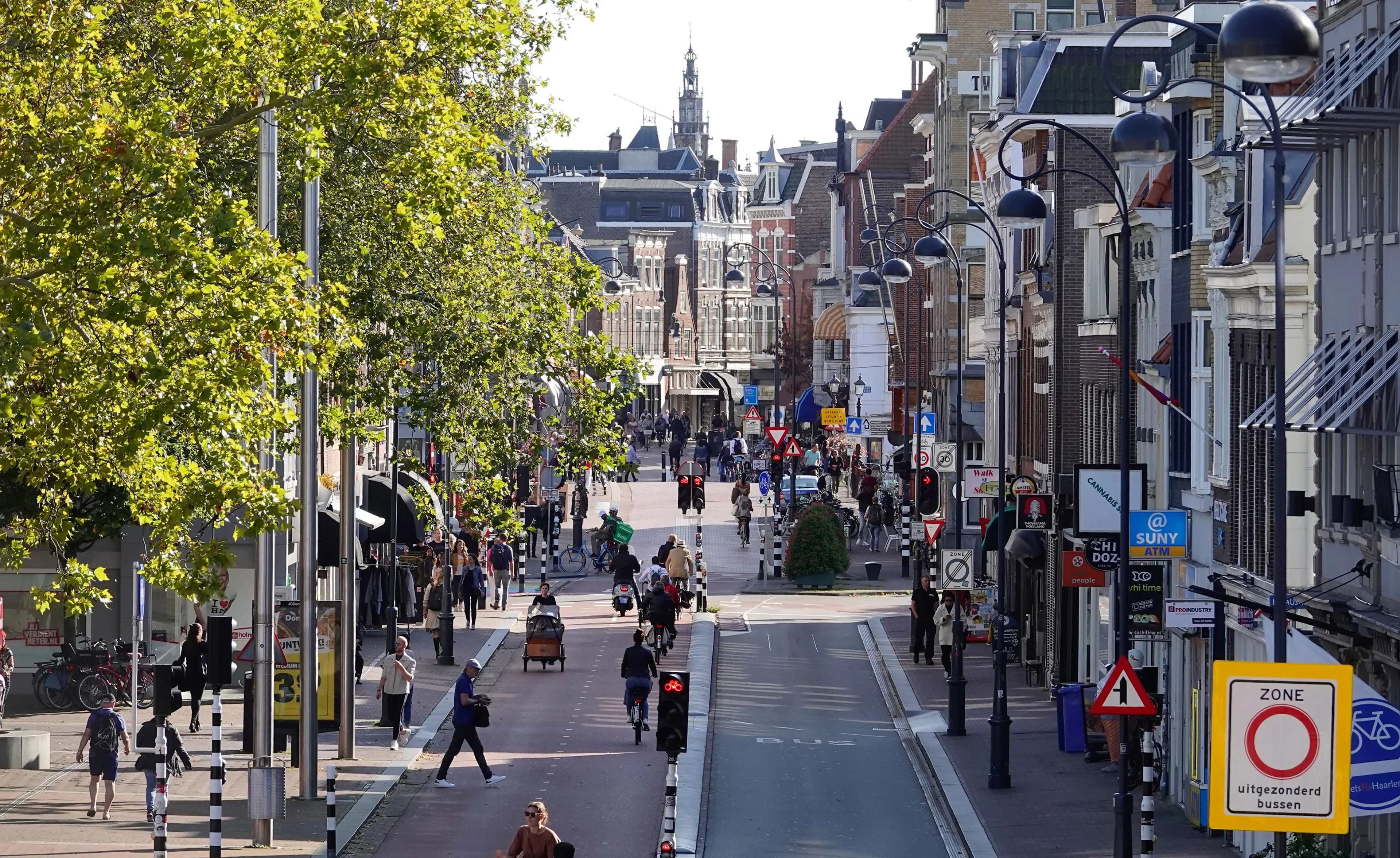 Gouden Hart Biljet in Haarlem steekt zorgmedewerkers én lokale ondernemers hart onder de riem