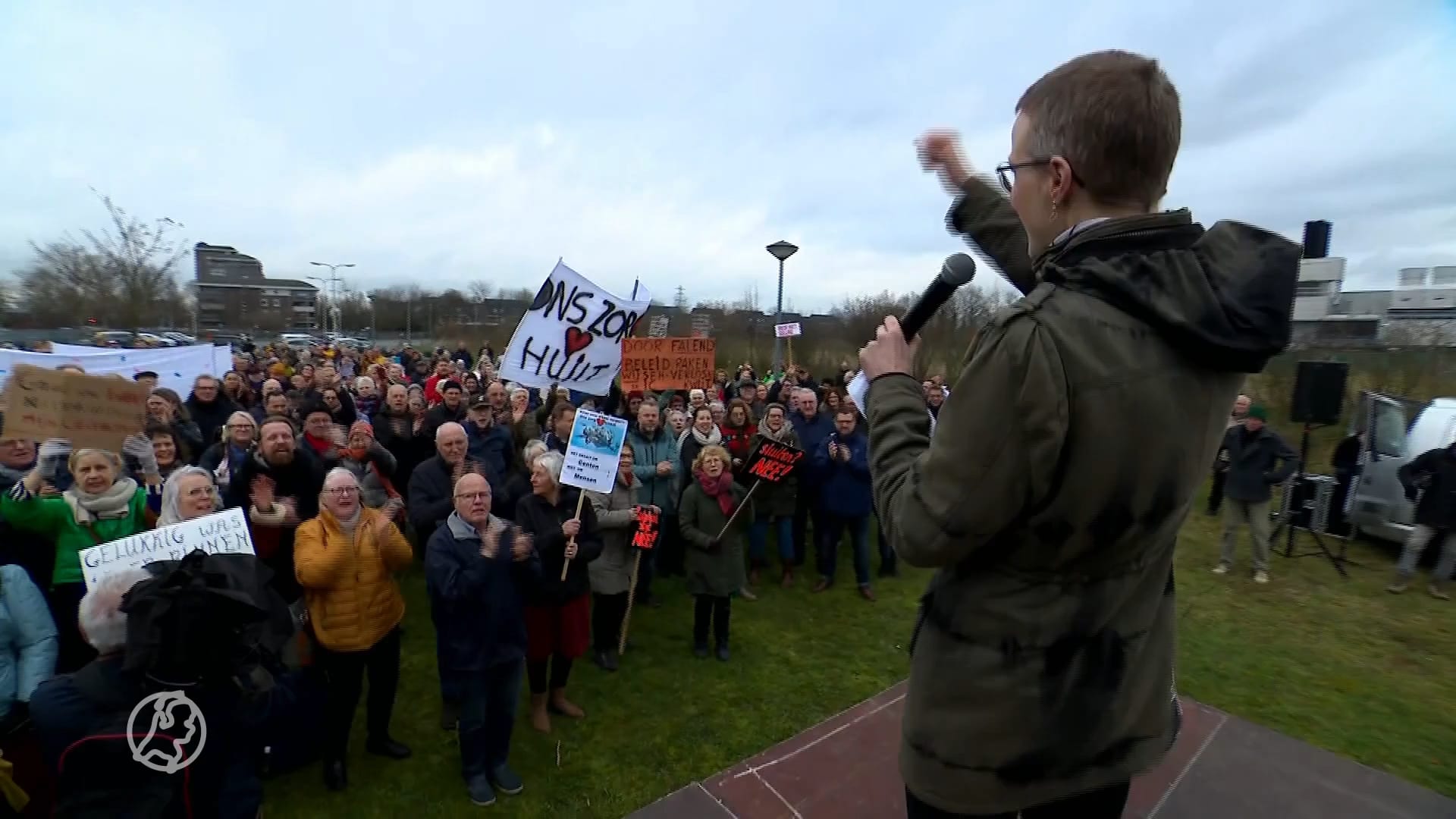 Artsen protesteren voor eigen ziekenhuis, want afdeling verloskunde moet waarschijnlijk sluiten
