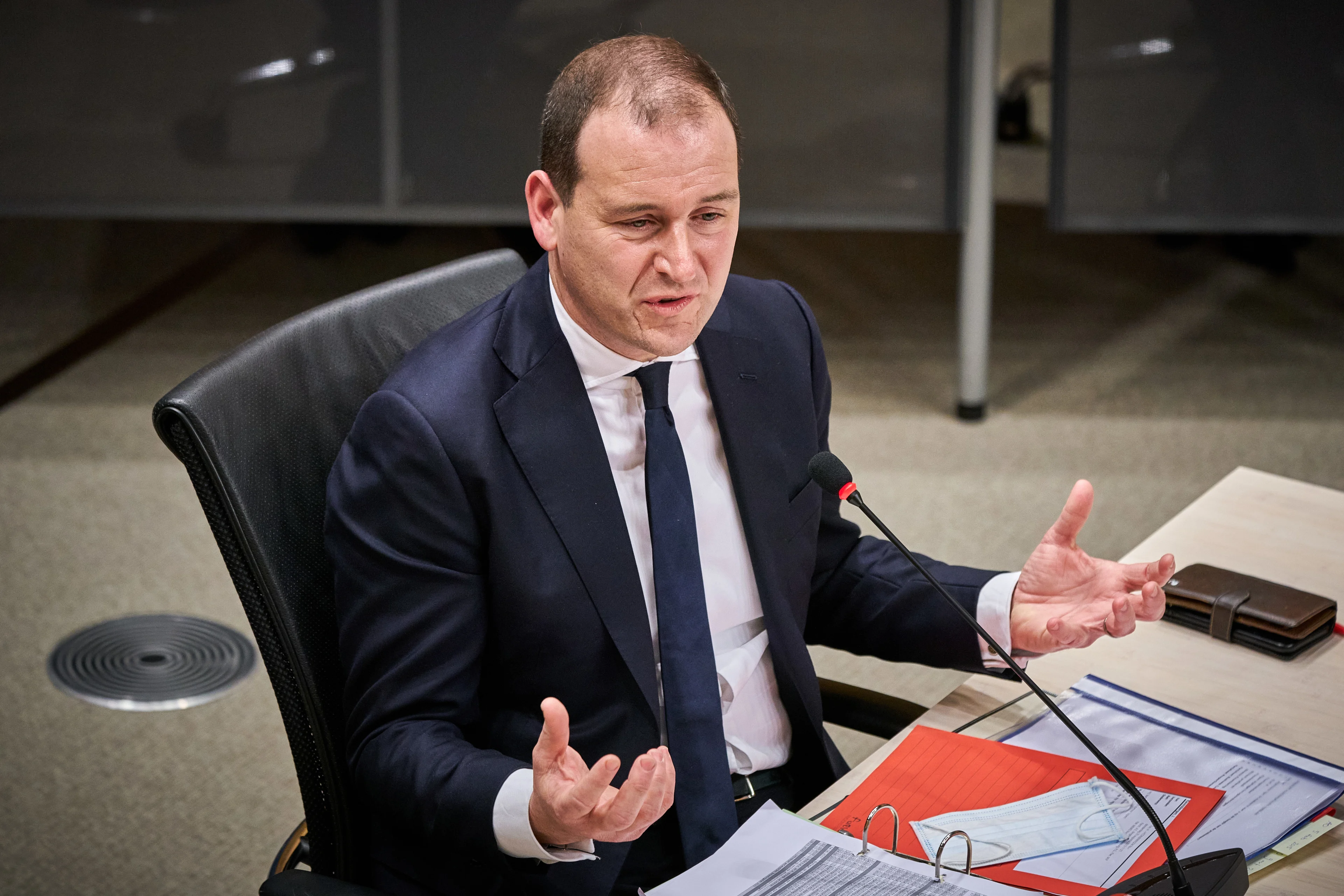 Asscher maakt excuses voor rol in toeslagenaffaire: 'Pijnlijk'