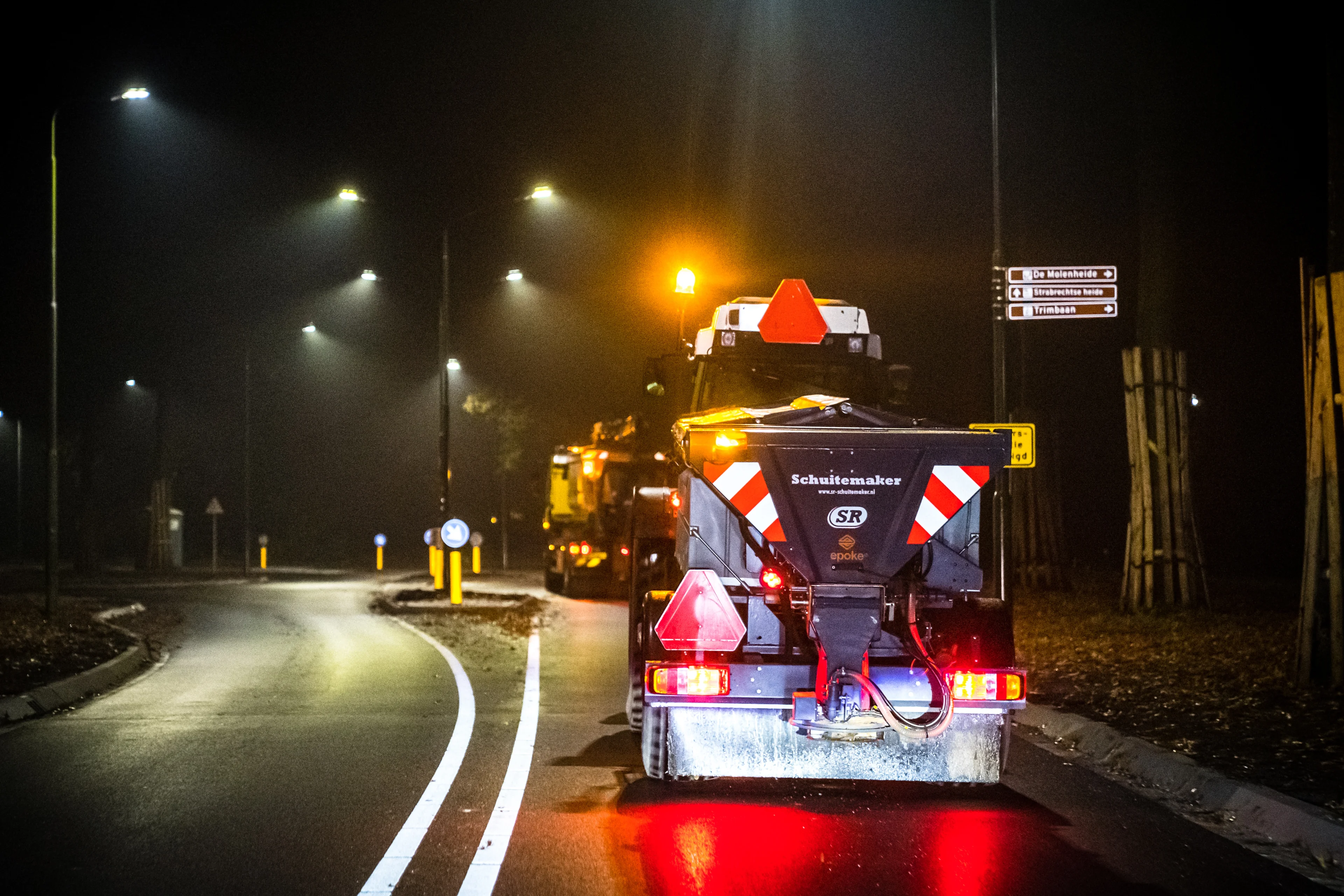 Strooiwagens maken eerste ronde: 735.000 kilo zout gestrooid