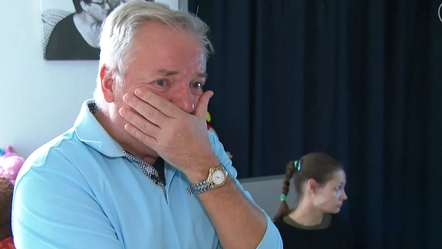 Verstandelijk beperkte dochter van Kees lijdt al maanden aan kiespijn: 'Wachttijden onacceptabel' 