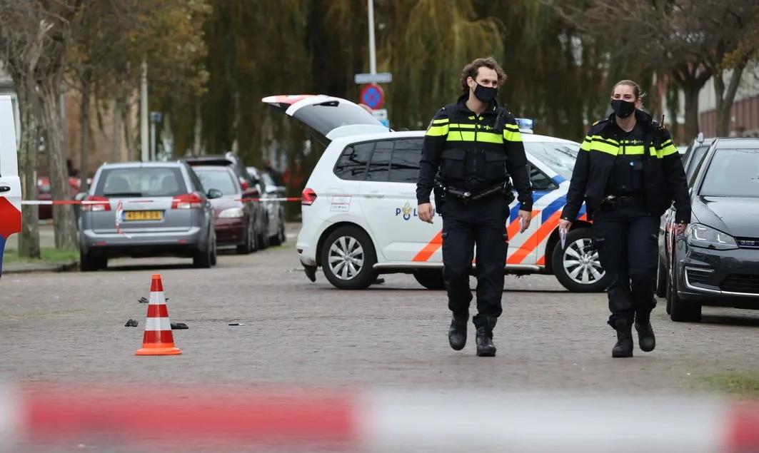 Persoon zwaargewond geraakt in Den Haag na schoten van politie