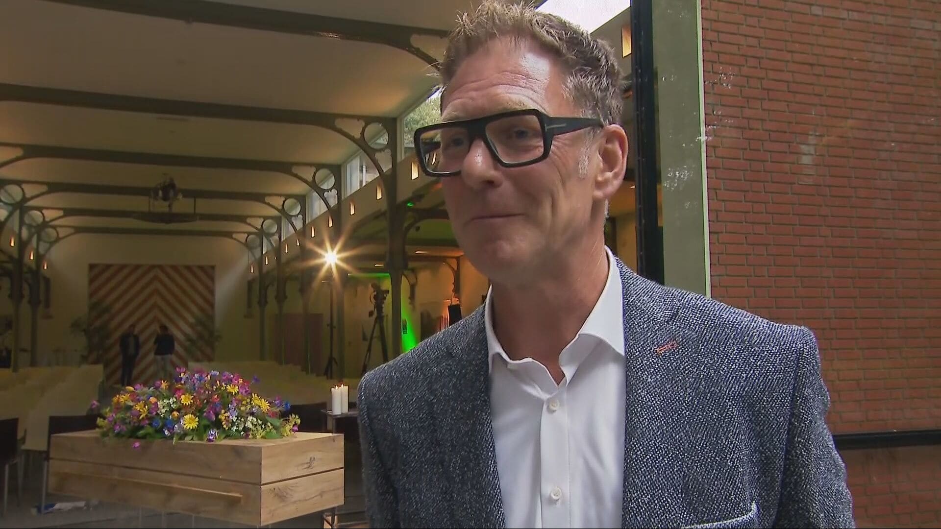 Kerngezonde Paul is op eigen uitvaart: 'Belangrijk over de dood te praten'