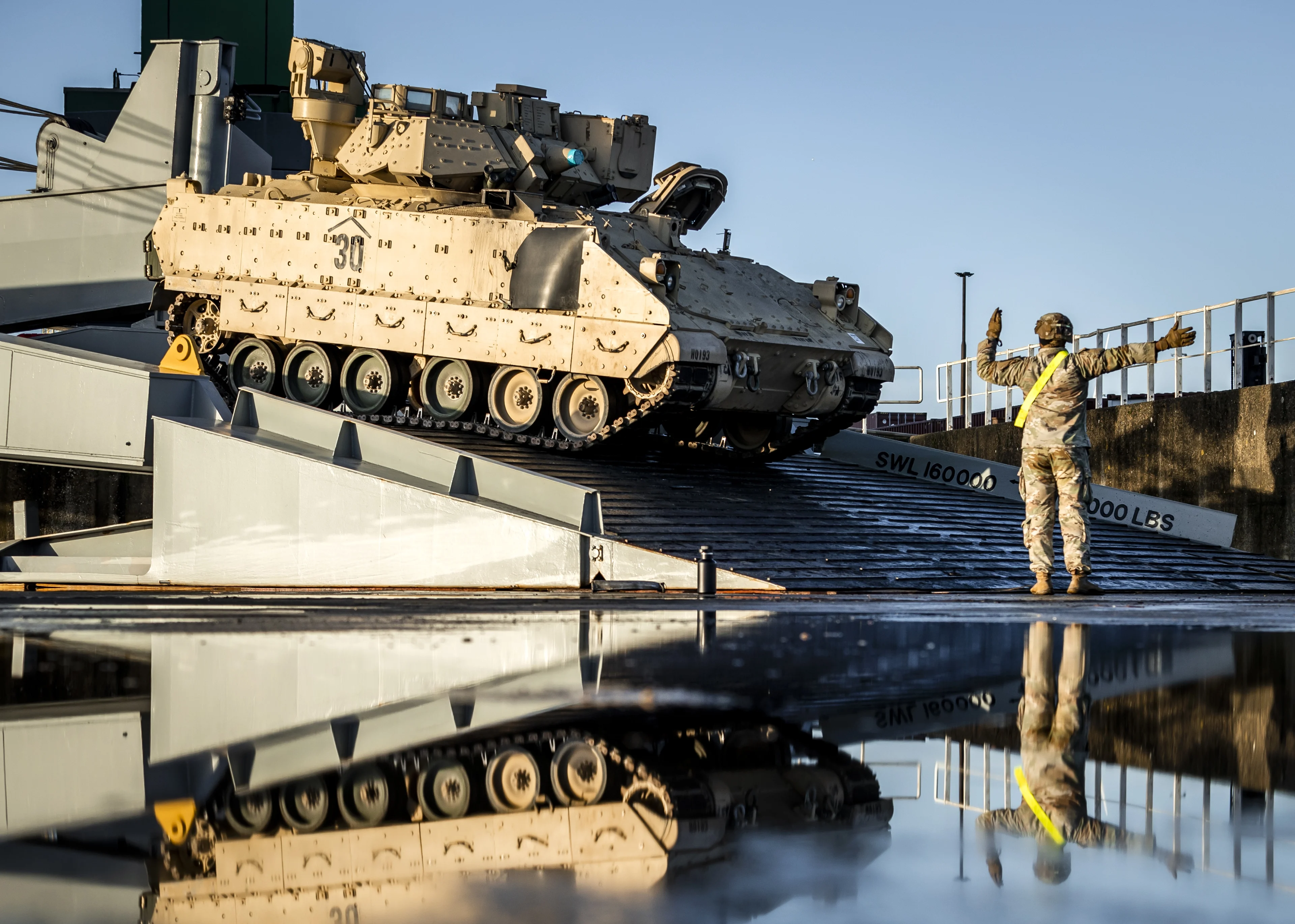 Nederland maakt zich klaar voor oorlog met hackers én verbouwde infrastructuur