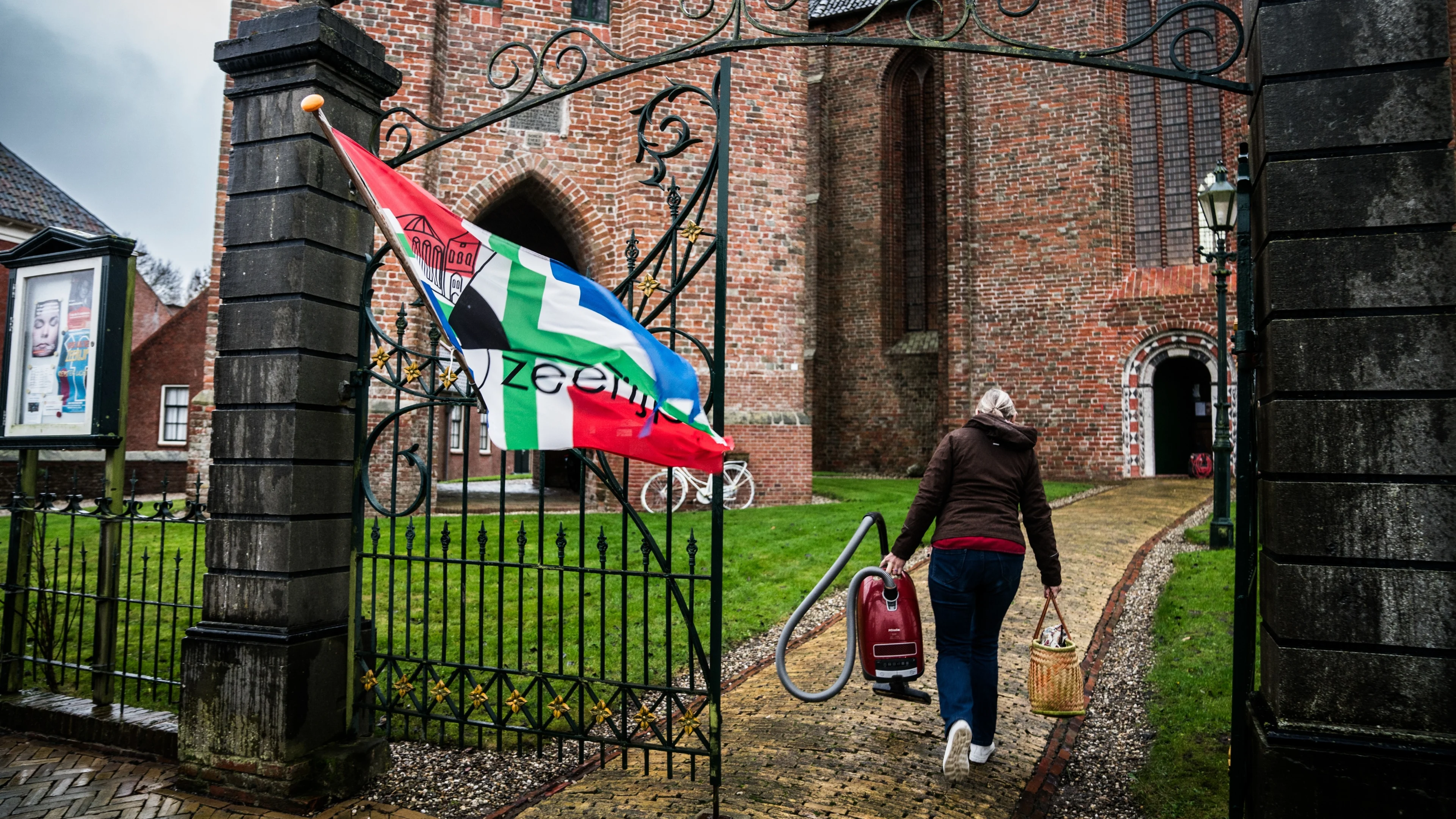 Meer dan 2500 schademeldingen binnen na beving Zeerijp