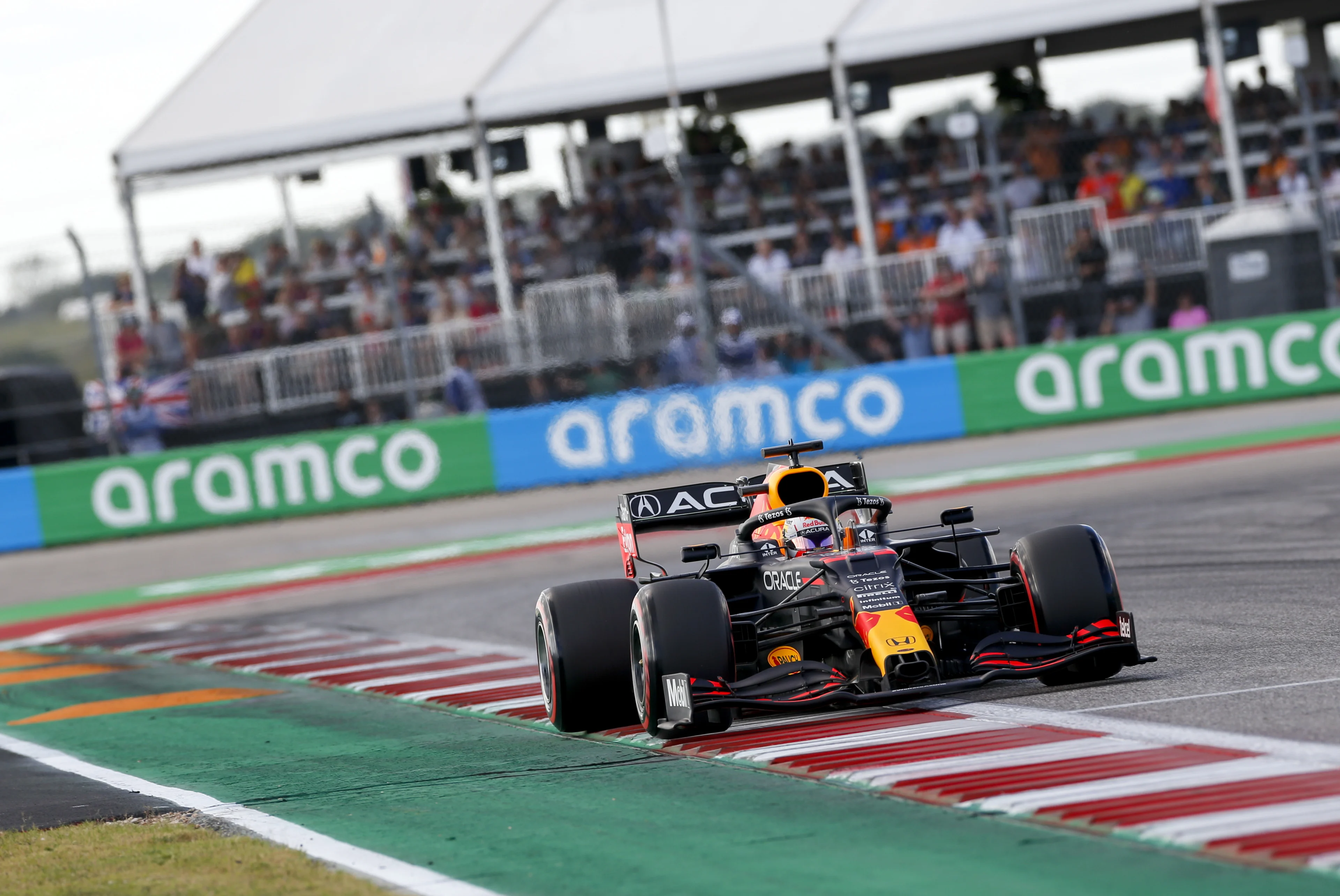 Pole position voor Max Verstappen in Grand Prix van Amerika
