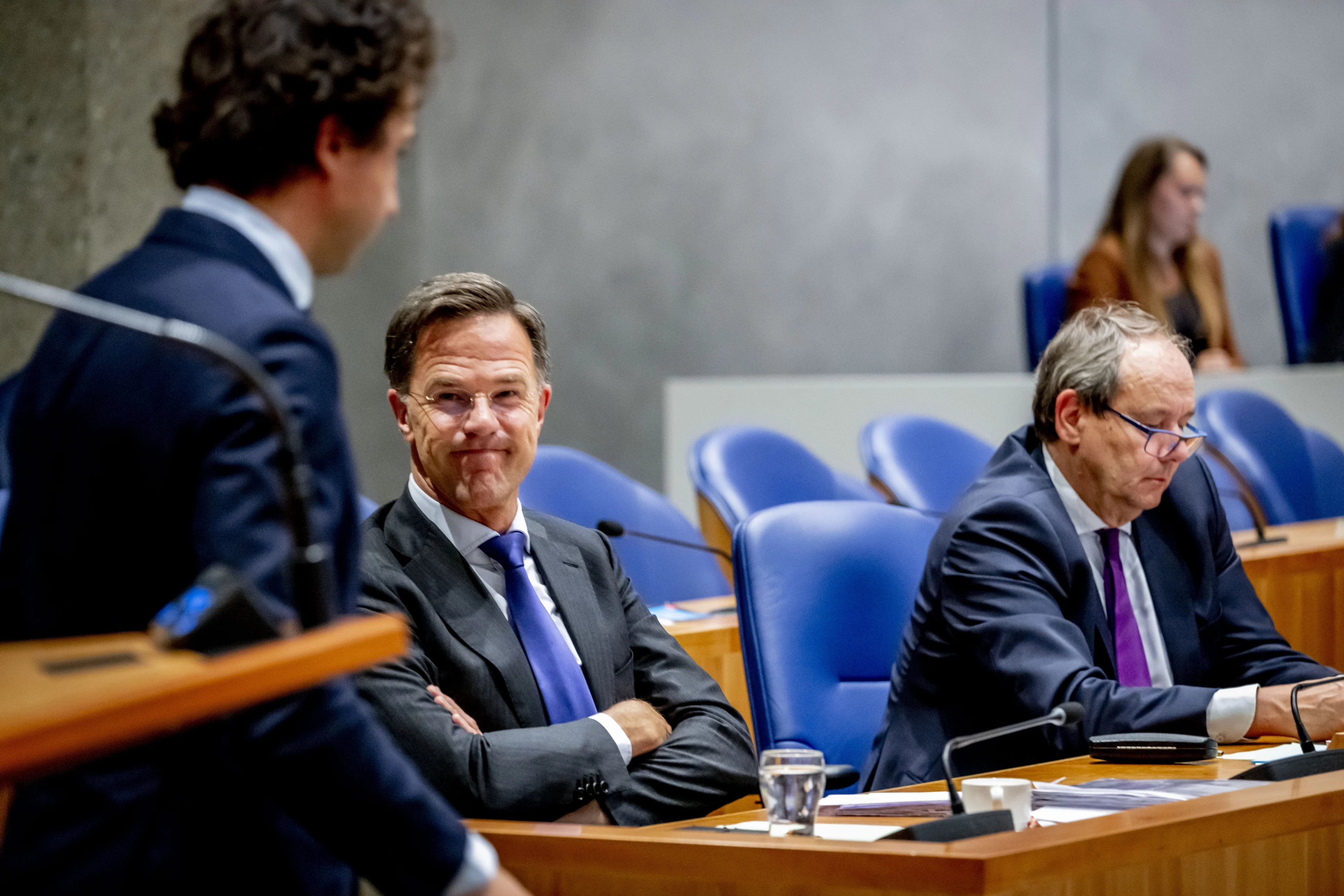 Groot deel oppositie zegt vertrouwen op in Rutte na Groningendebat
