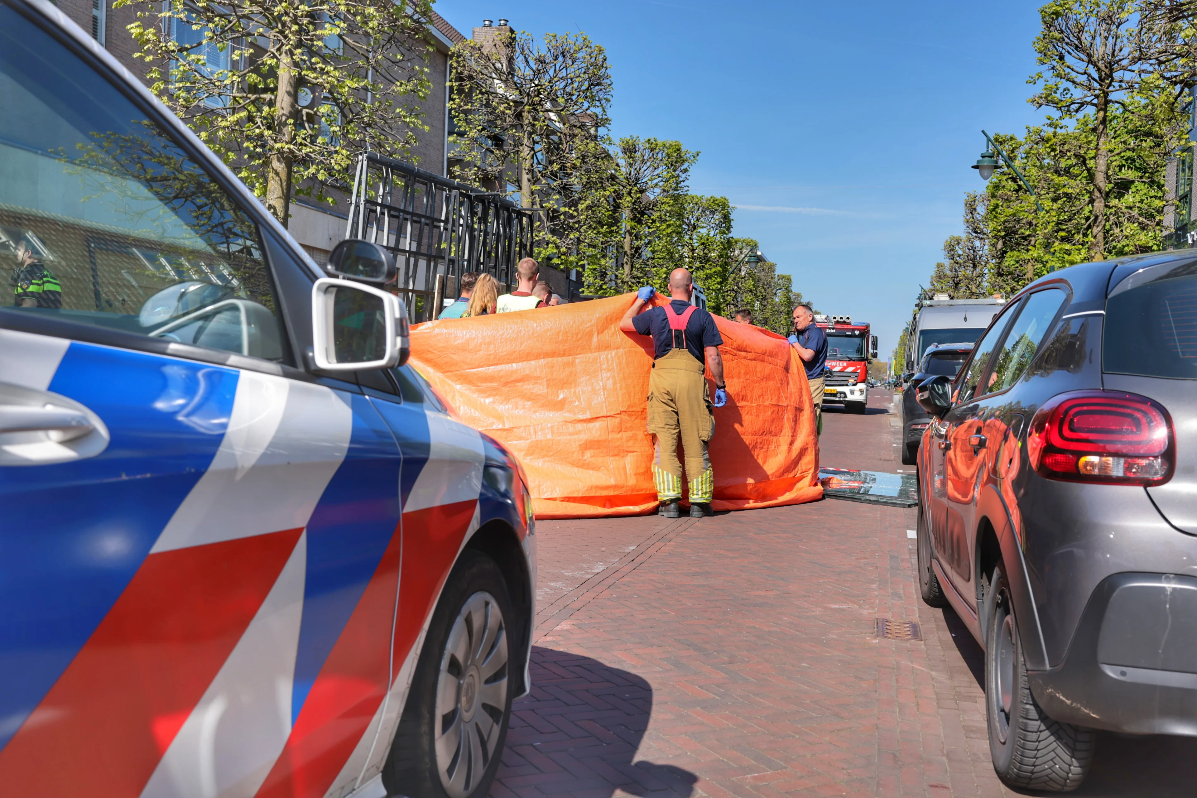 Persoon overleden na ongeval met etalageruit in drukke winkelstraat