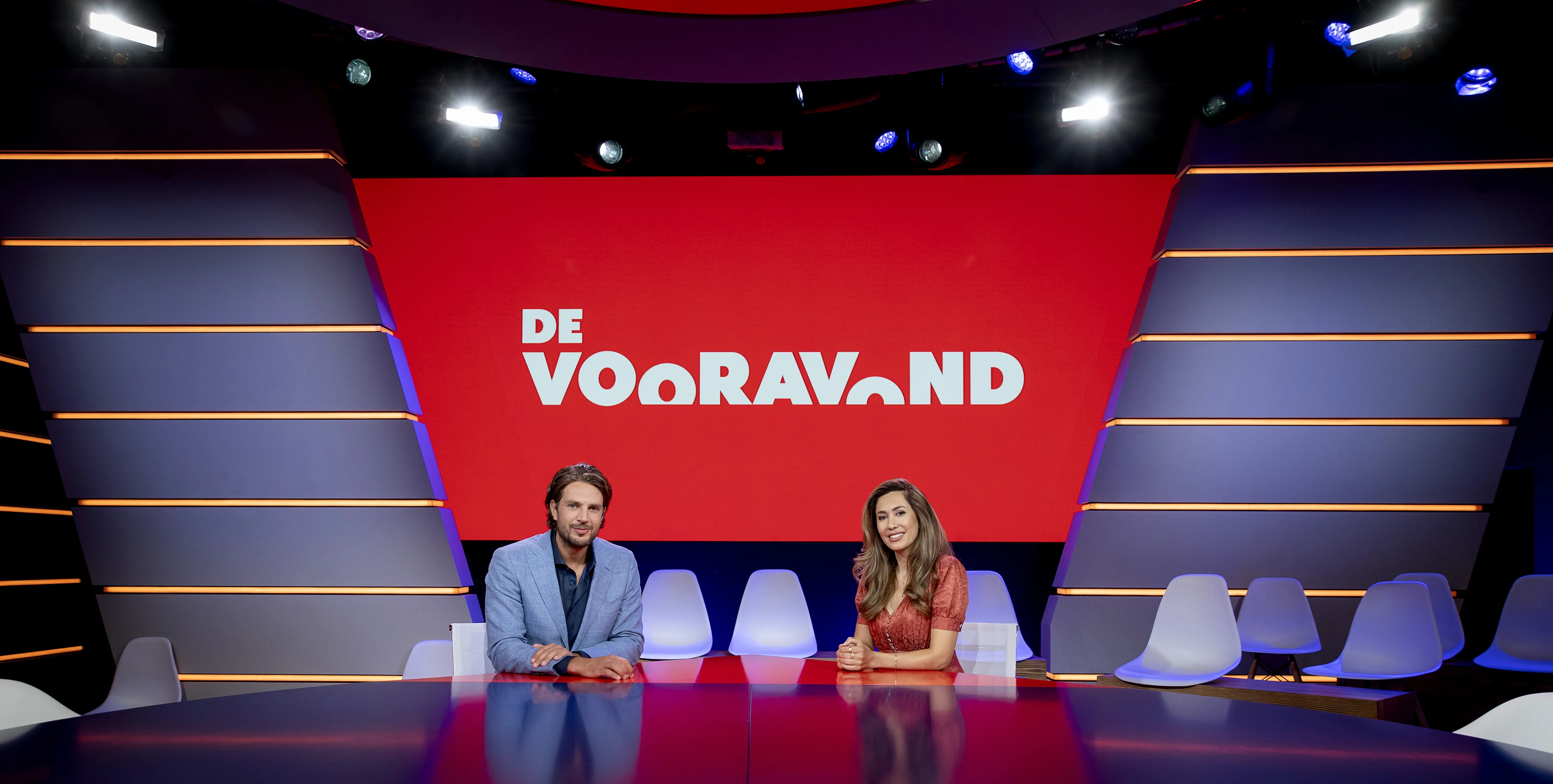 De Vooravond stopt, nieuwe talkshow met Sophie Hilbrand en Khalid Kasem