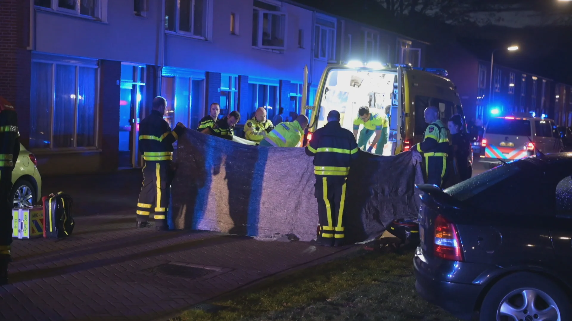 Jongetje (8) overleden bij woningbrand in Tilburg, moeder gewond in het ziekenhuis