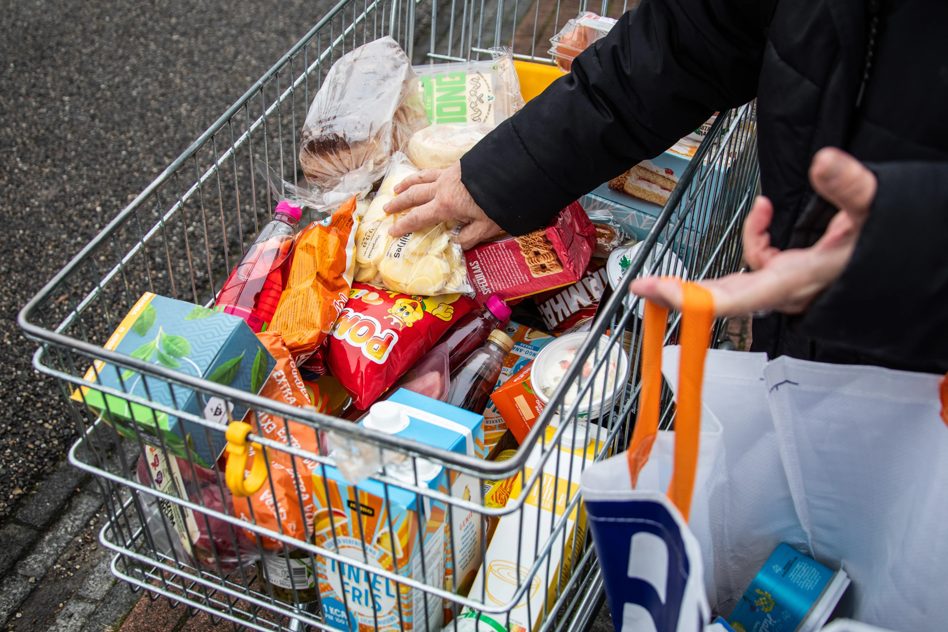 Consumentenbond: boodschappen over grens flink goedkoper