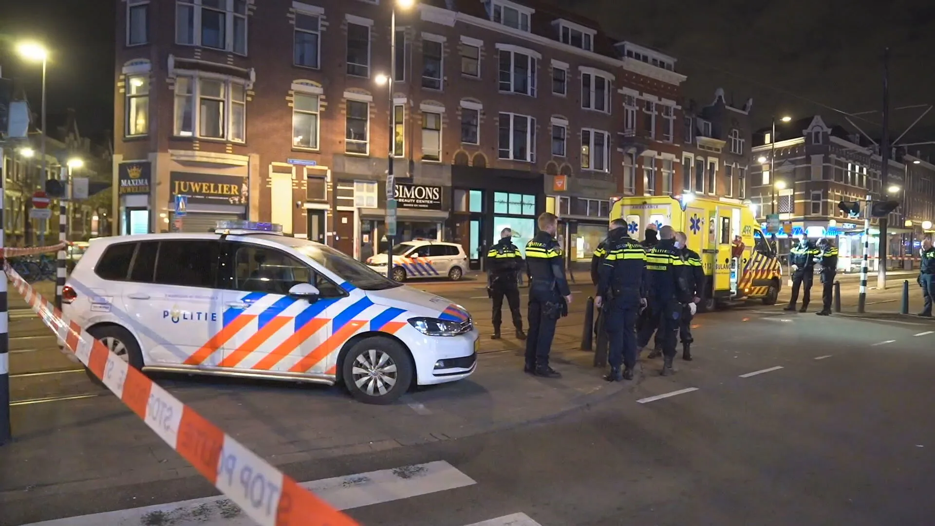 Jan maakt einde aan 'gruwelijke' steekpartij in Rotterdam: 'Ik kon het niet aanzien, moest iets doen'